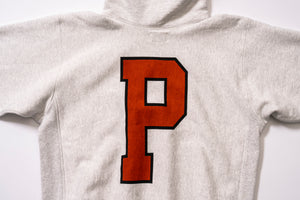 HOODED SWEATSHIRT / ‘P’