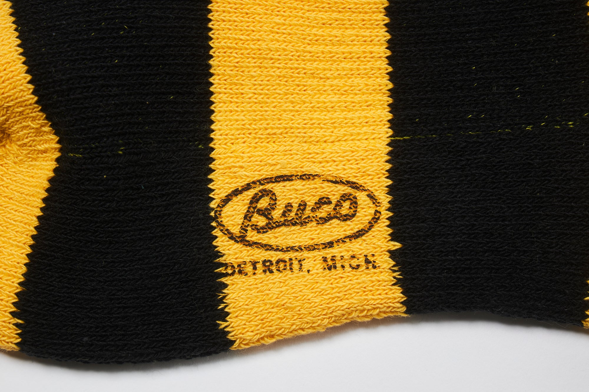 BUCO STRIPED ACTION SOCKS