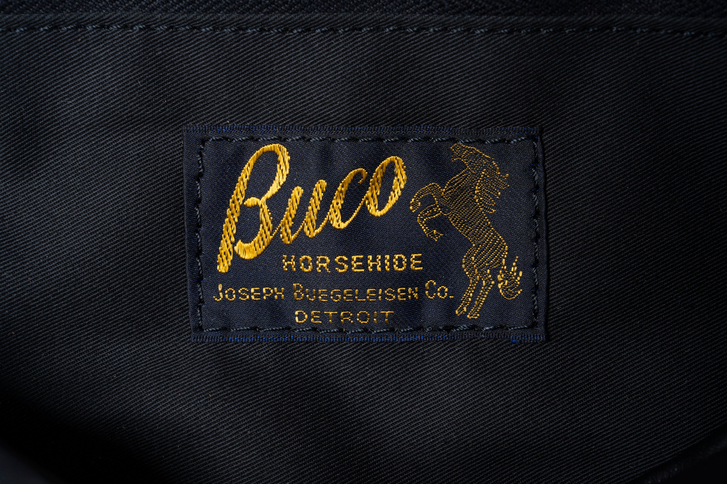 BUCO HORSEHIDE SHOULDER BAG – The Real McCoy's