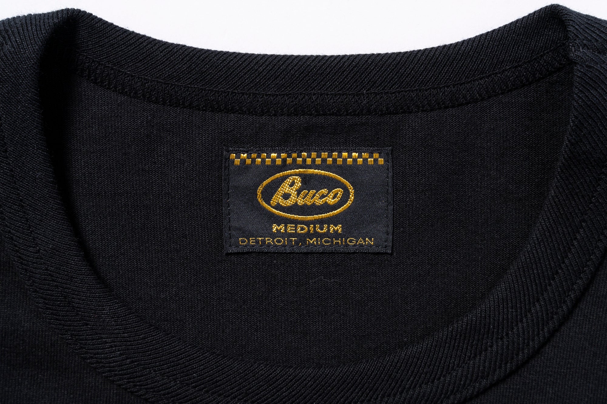 BUCO TEE / SKULL PISTON