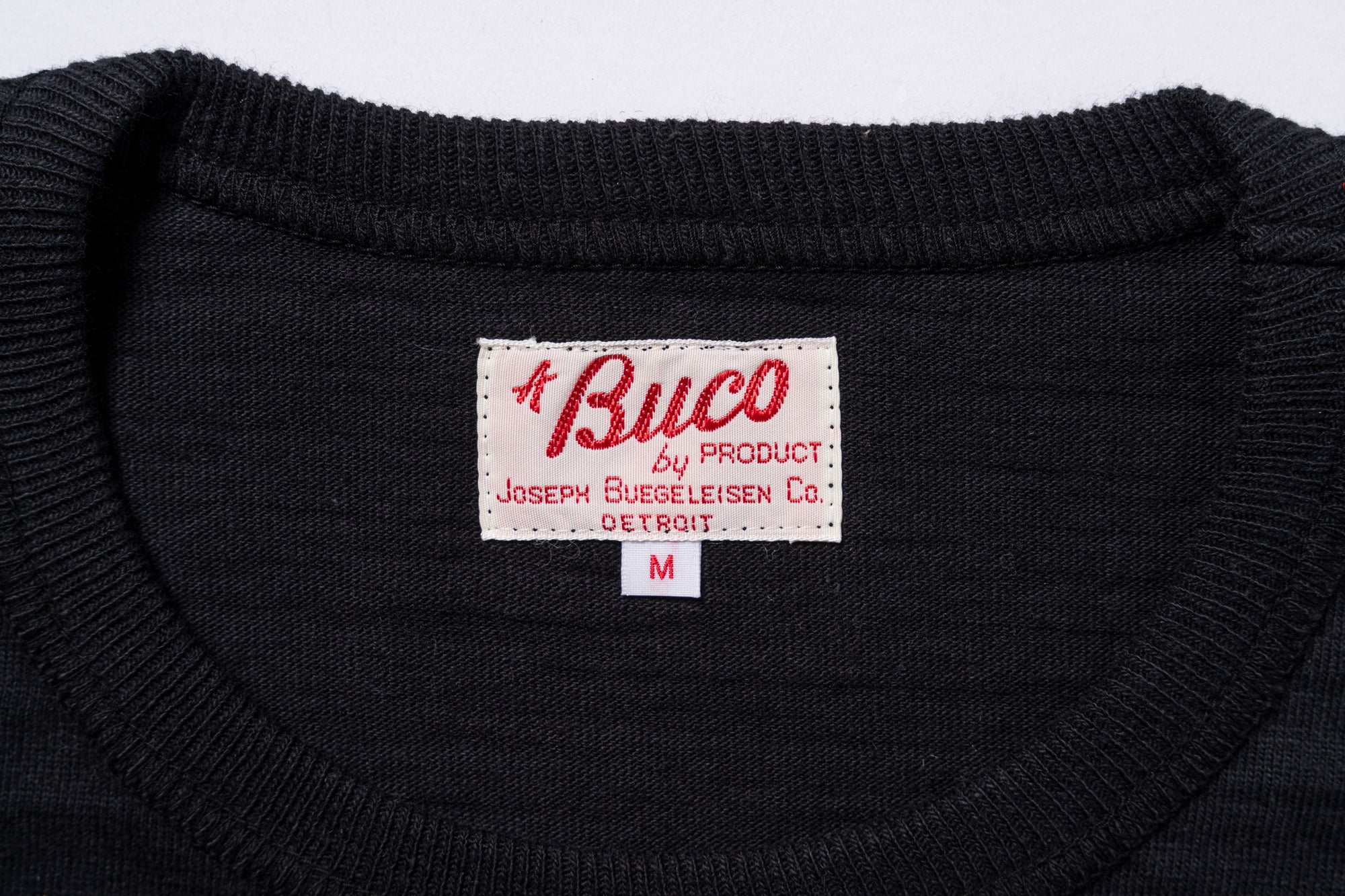 ATHLETIC T-SHIRT / TROPHY ROOM LOUNGE