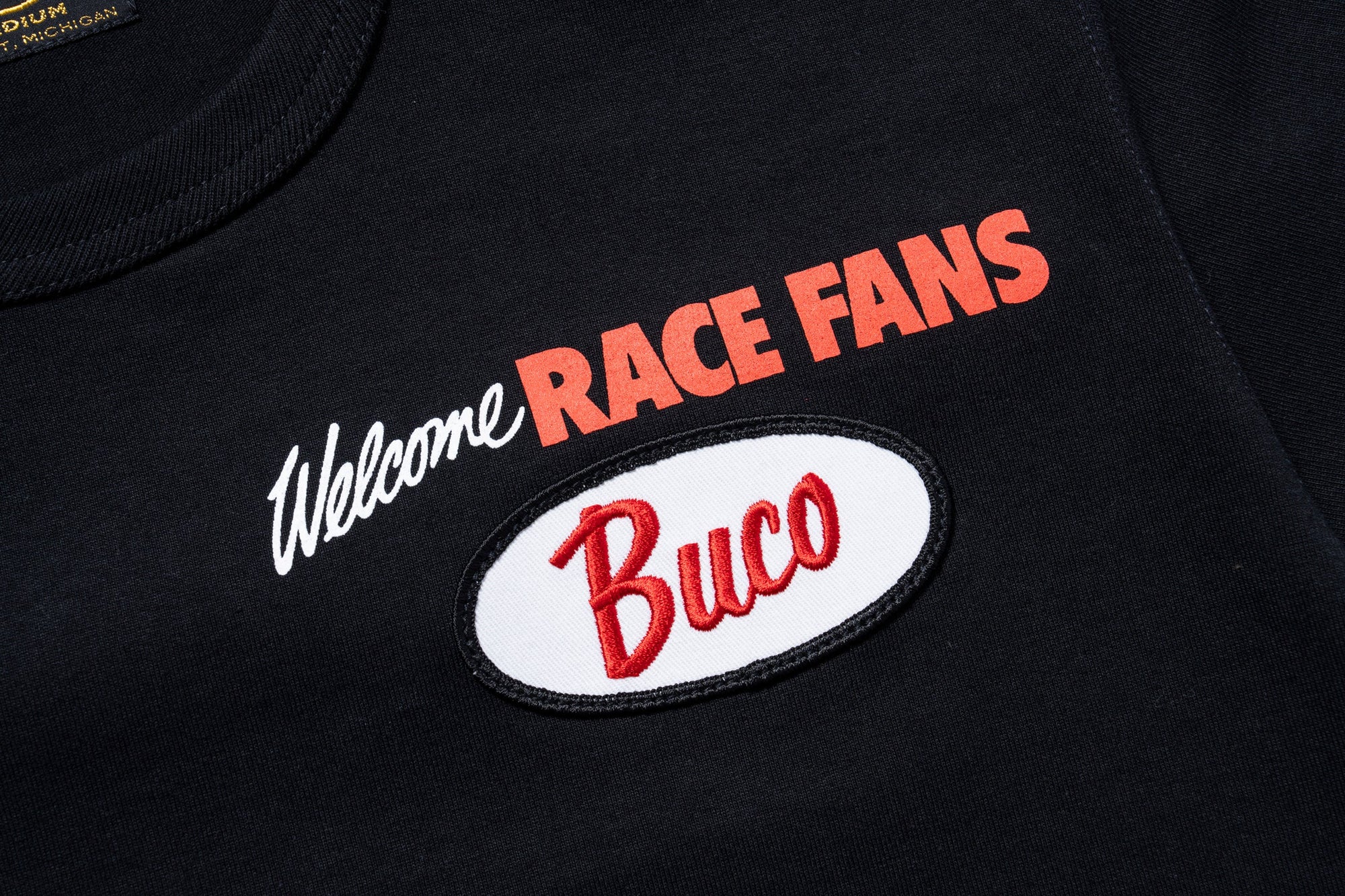 BUCO TEE / WELCOME RACING FANS!