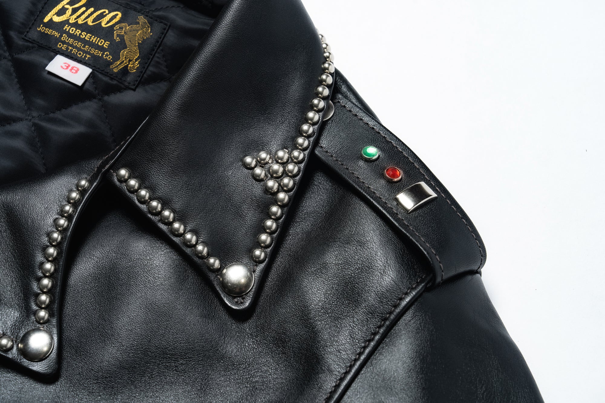 BUCO J-24 / SMOKY JIM