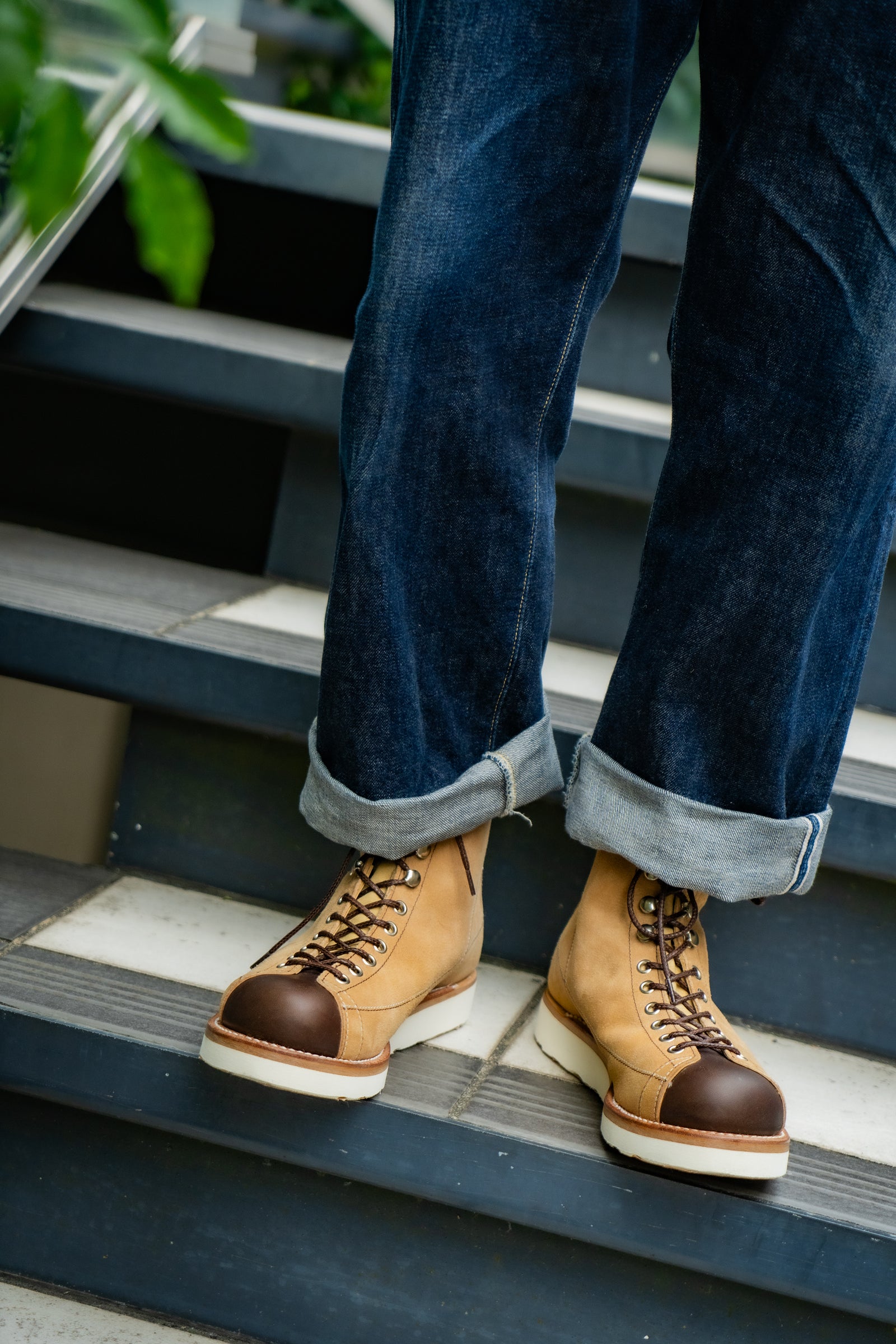 TEN MILE WORK BOOTS / ROUGH OUT LEATHER Gallery Image 2