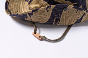 TIGER TEN-GALLON HAT / ADVISOR