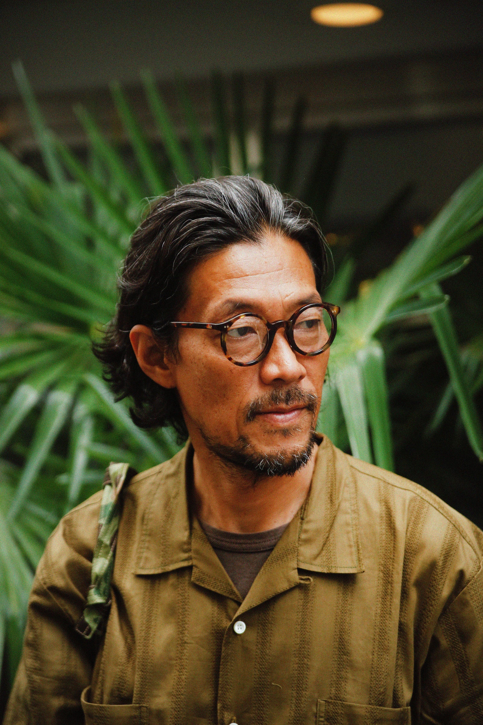 ROUND GLASSES / ANDRÉ Gallery Image 3
