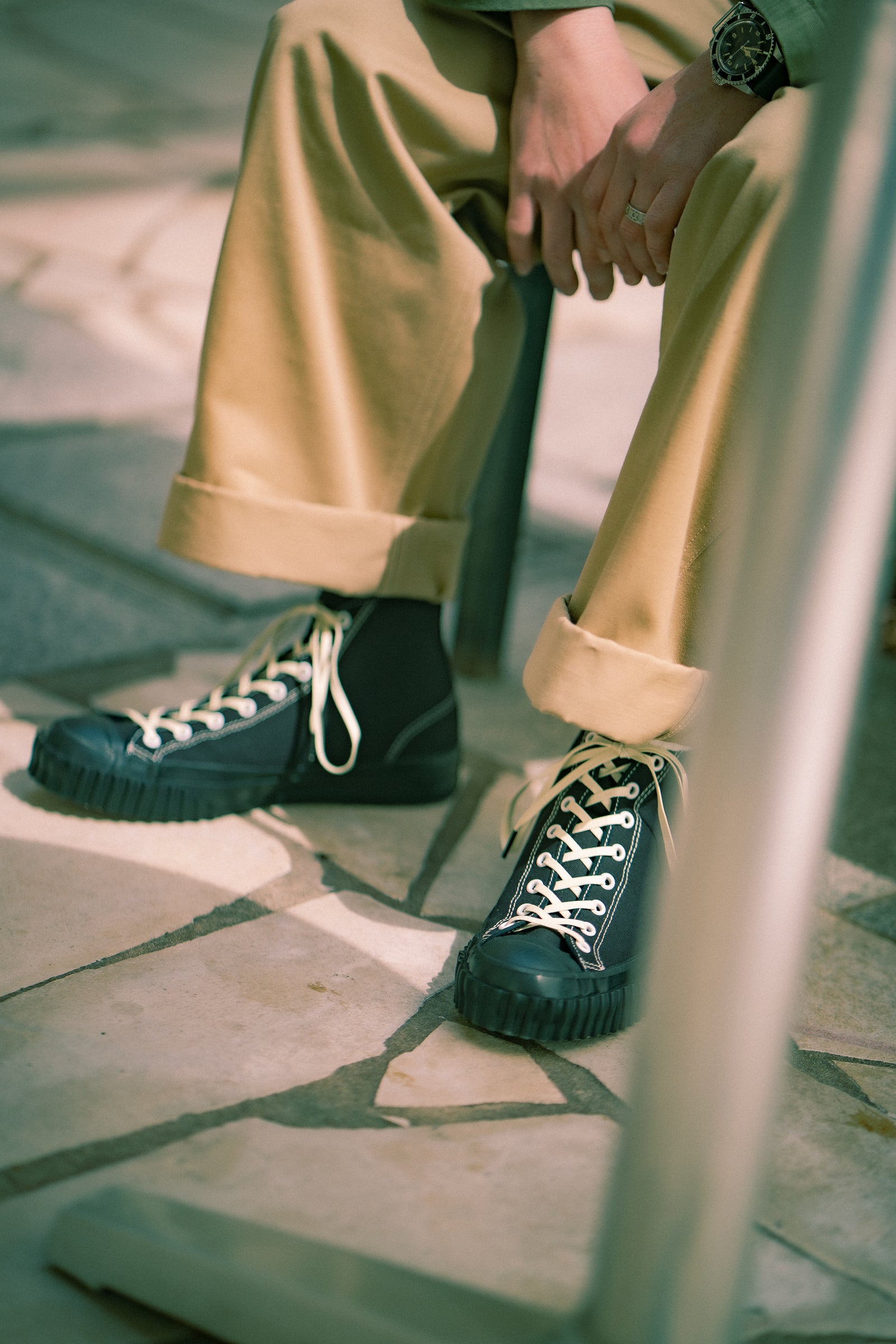 MILITARY CANVAS TRAINING SHOES Gallery Image 1