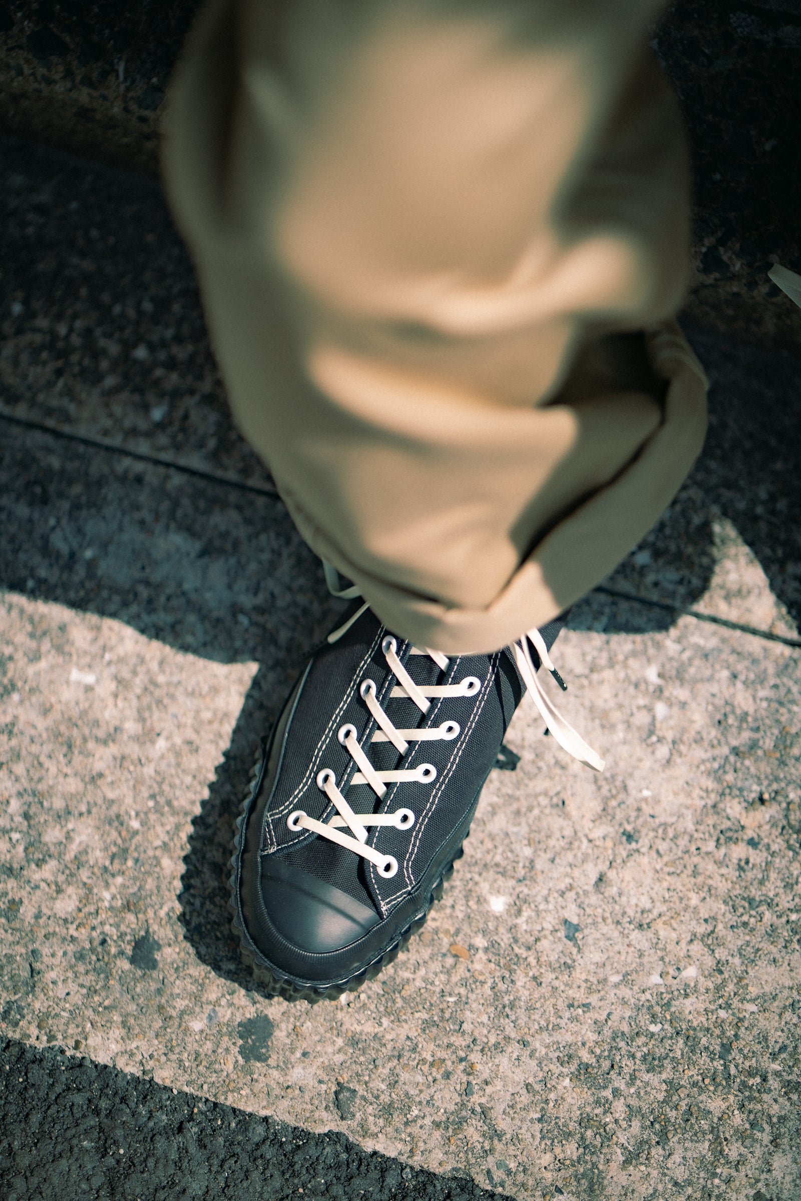 MILITARY CANVAS TRAINING SHOES Gallery Image 9