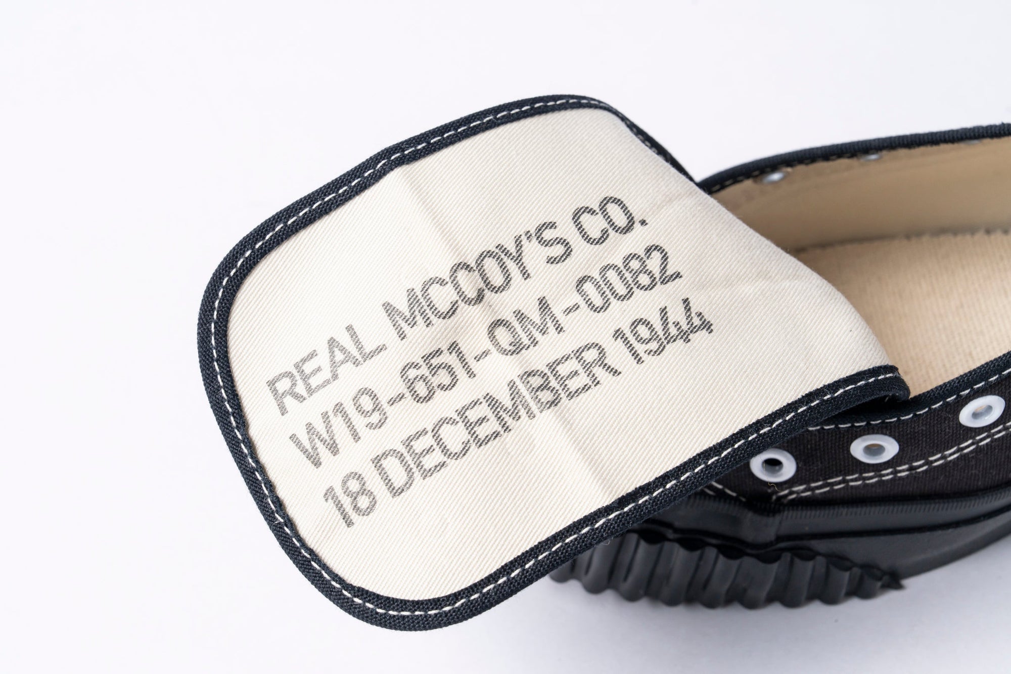 MILITARY CANVAS TRAINING SHOES