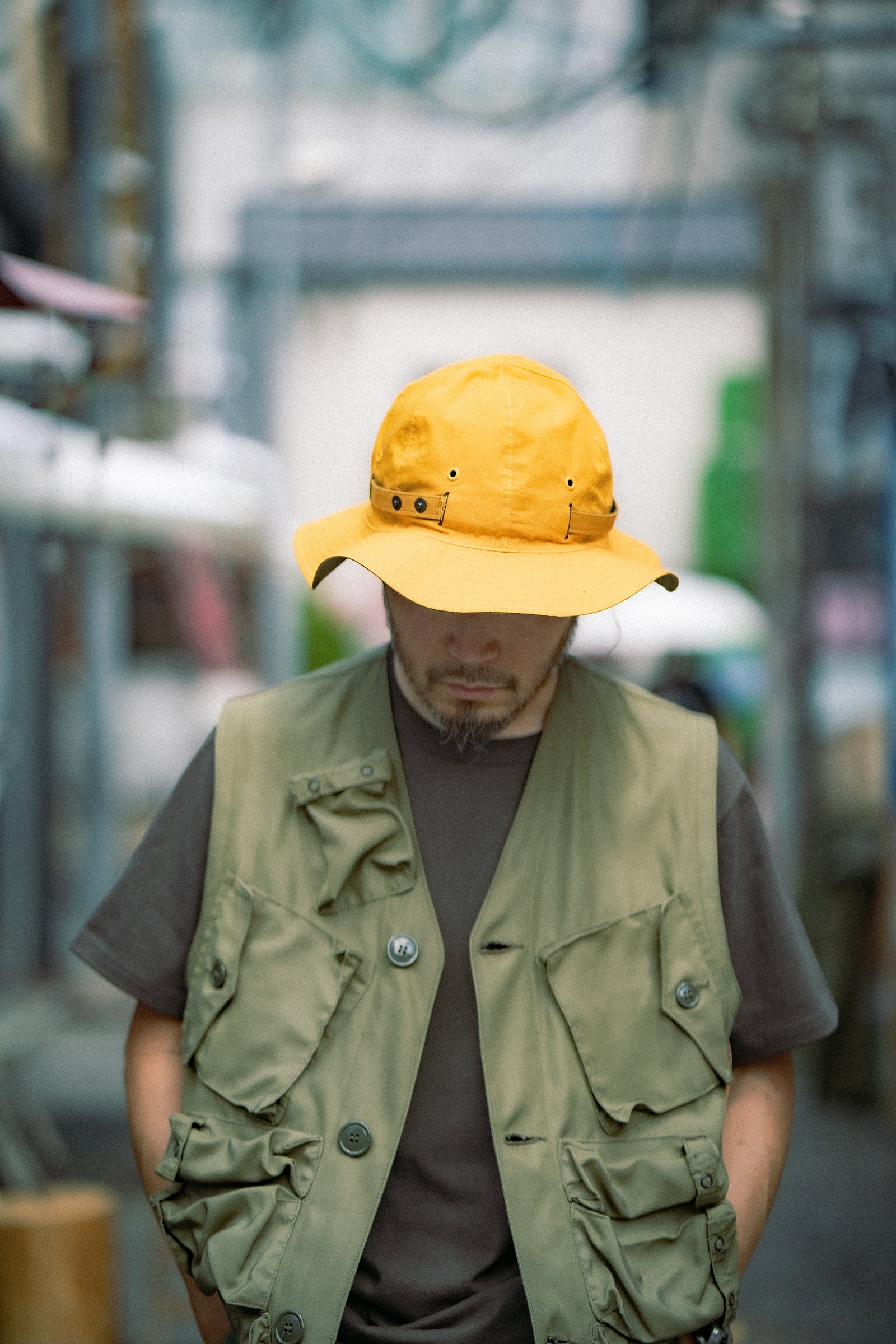 REVERSIBLE SUN HAT WITH ADJUSTABLE BAND Gallery Image 1