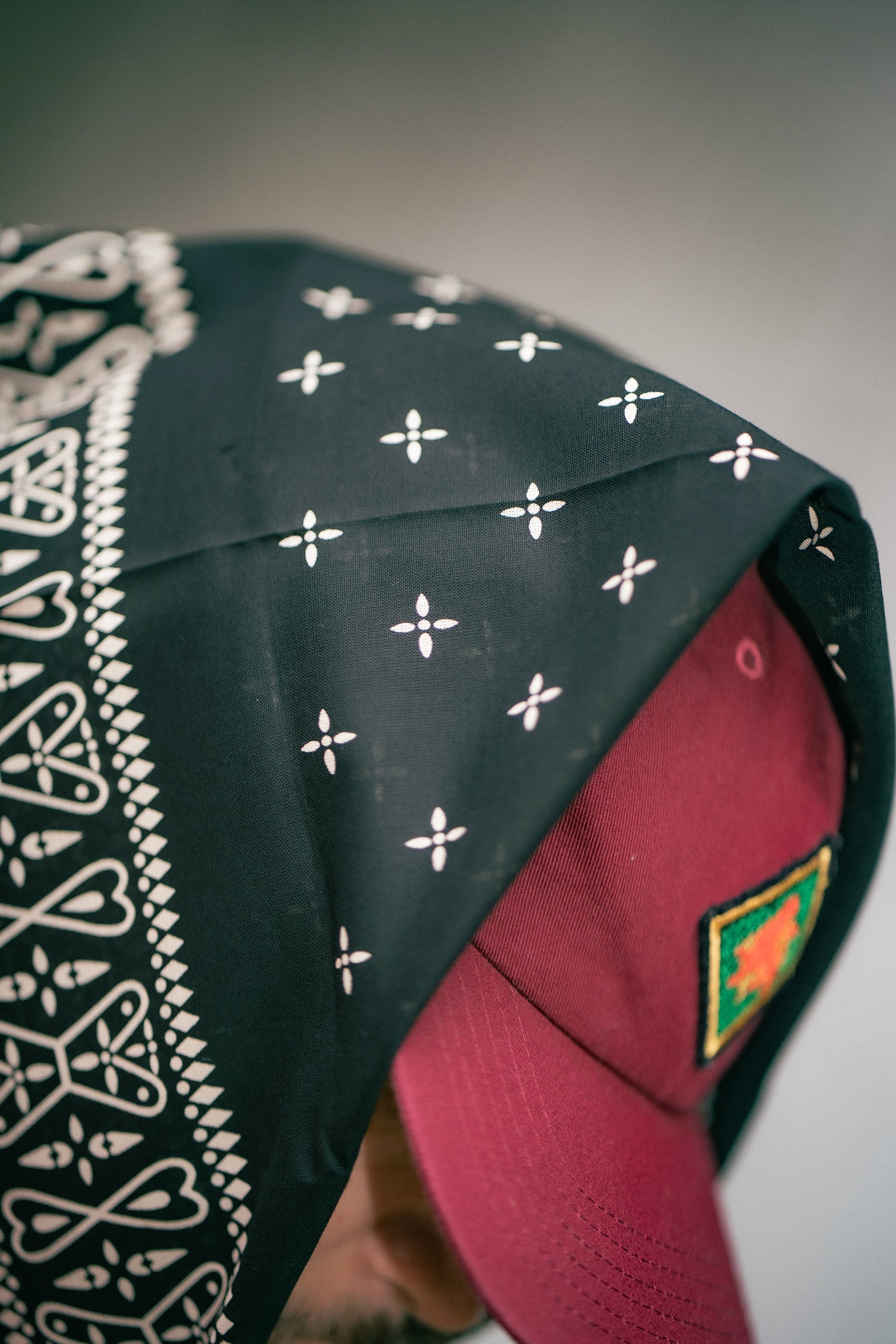 BANDANNA 'CROSS’ Gallery Image 1