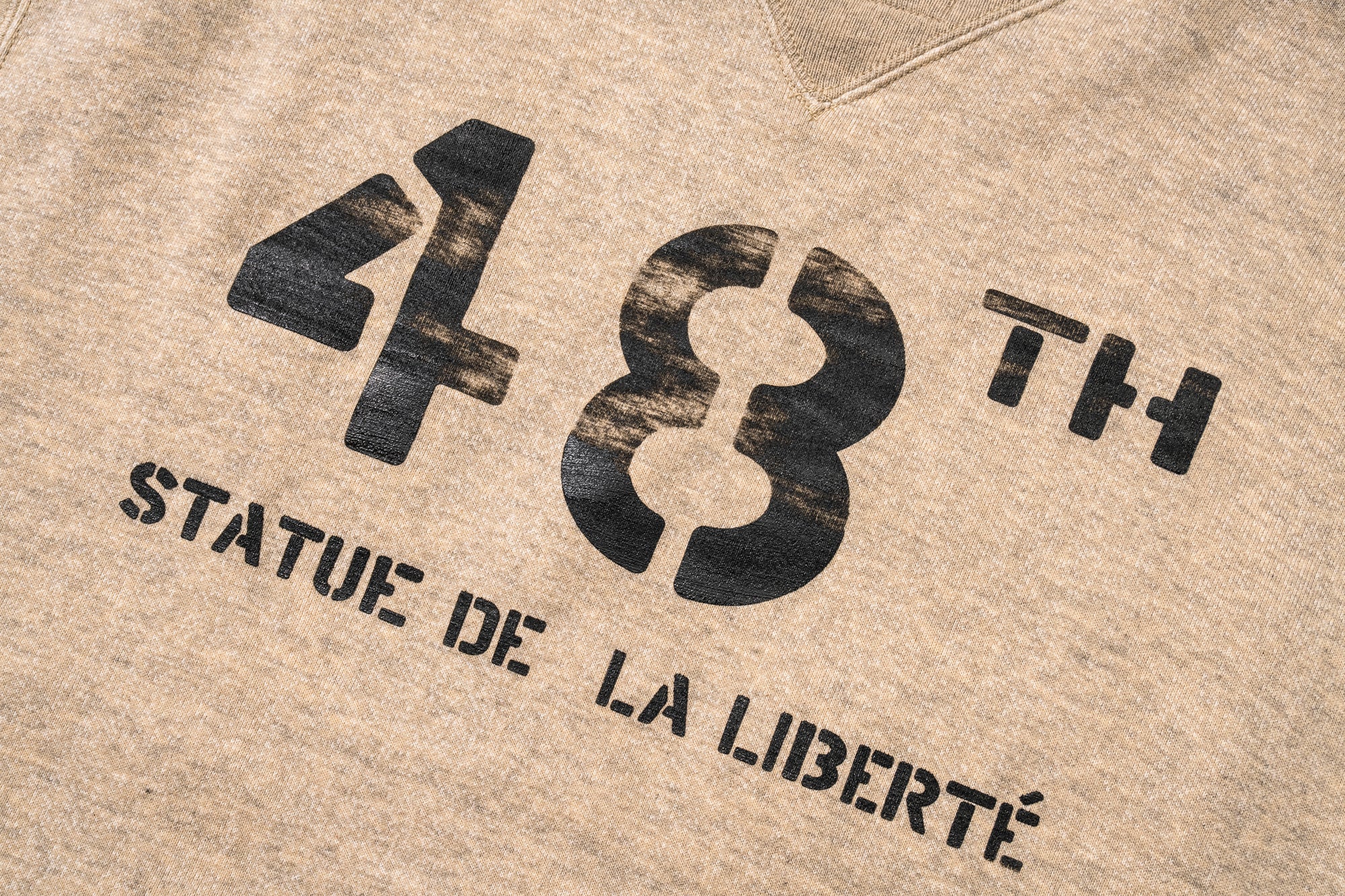 MILITARY PRINT SWEATSHIRT / STATUE de la LIBERTÉ