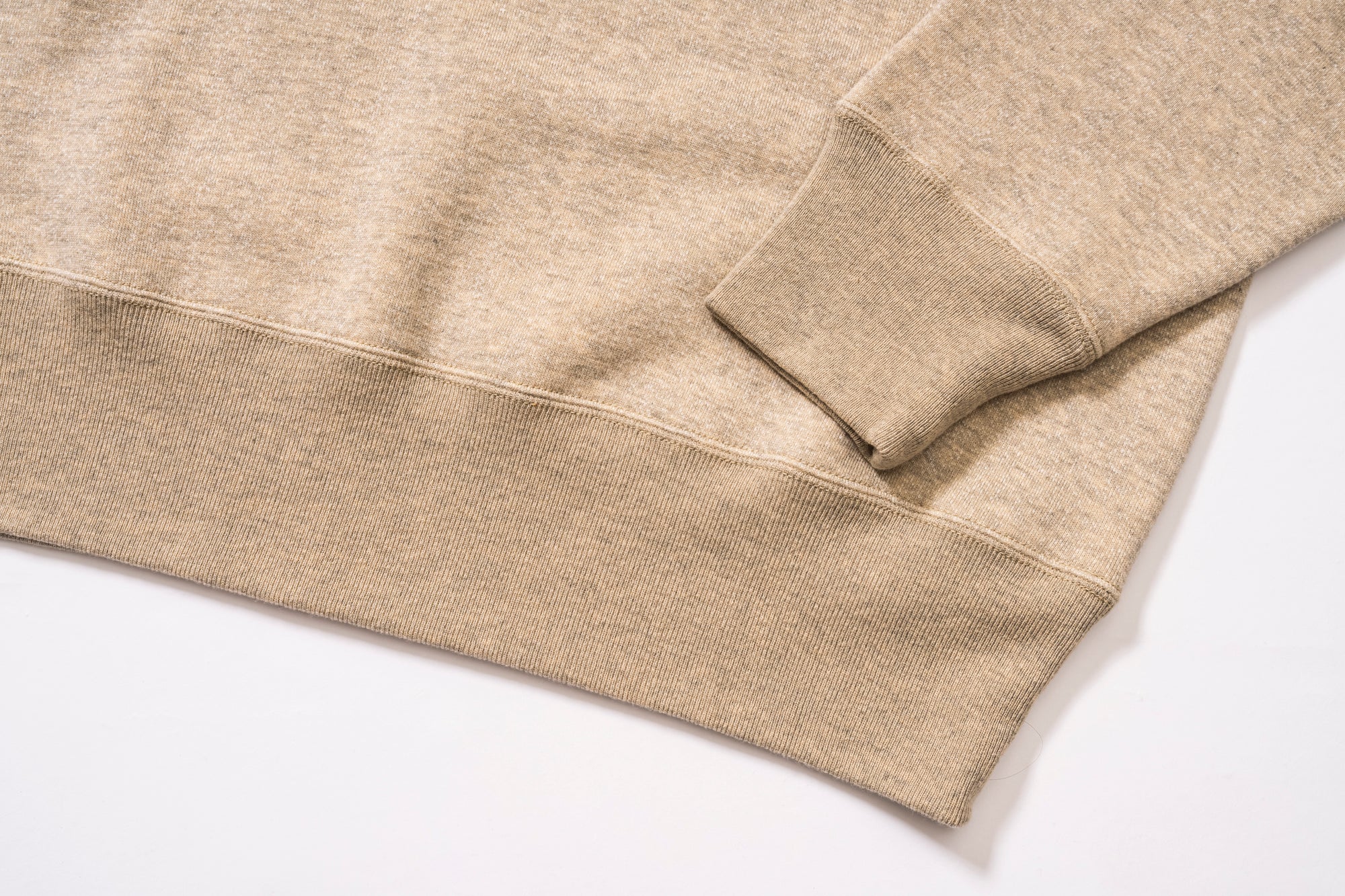 MILITARY PRINT SWEATSHIRT / STATUE de la LIBERTÉ