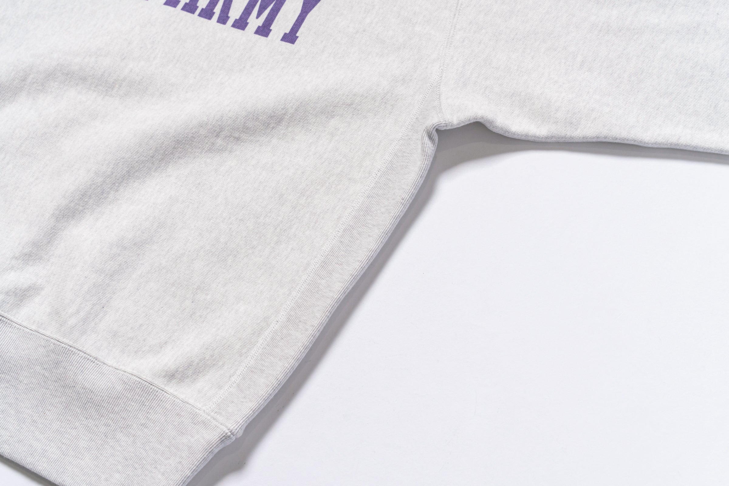 HEAVYWEIGHT CREWNECK / ALL ARMY – The Real McCoy's