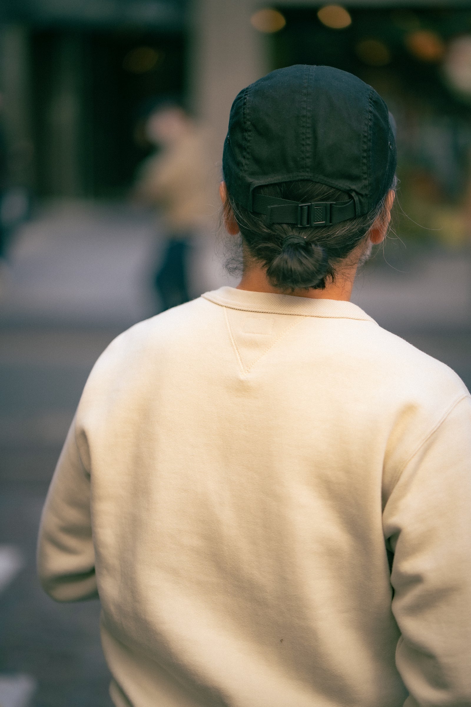 10 OZ. LOOPWHEEL CREWNECK SWEATSHIRT Gallery Image 3