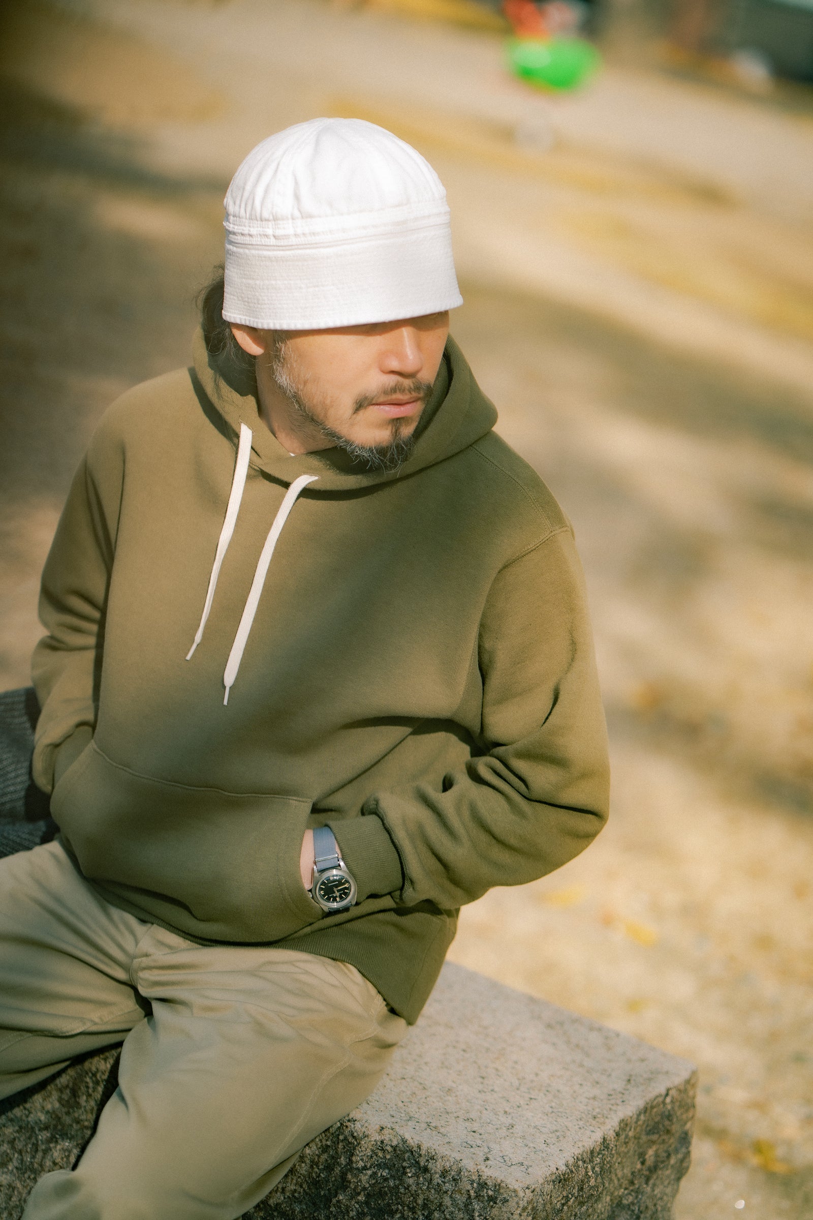 10 OZ. LOOPWHEEL HOODED SWEATSHIRT Gallery Image 4