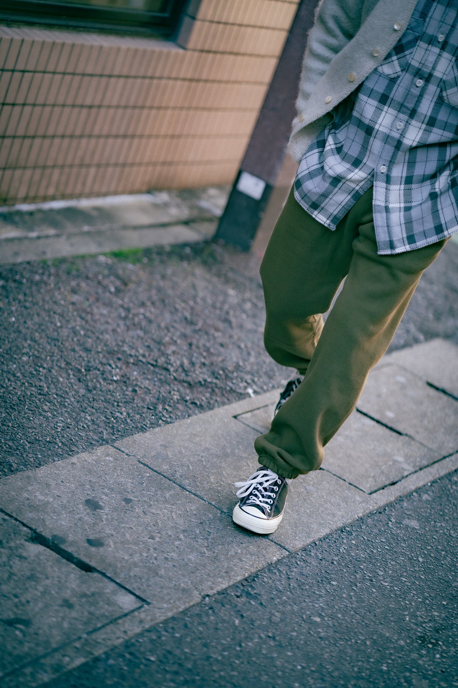 10 OZ. LOOPWHEEL SWEAT PANTS Gallery Image 1