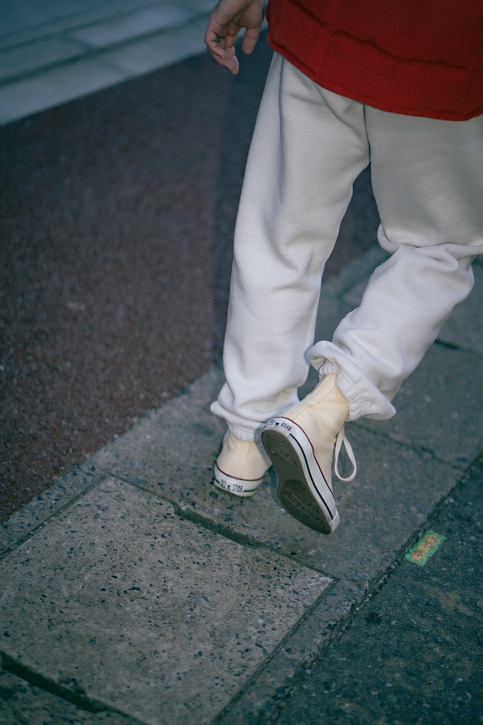 10 OZ. LOOPWHEEL SWEAT PANTS Gallery Image 1