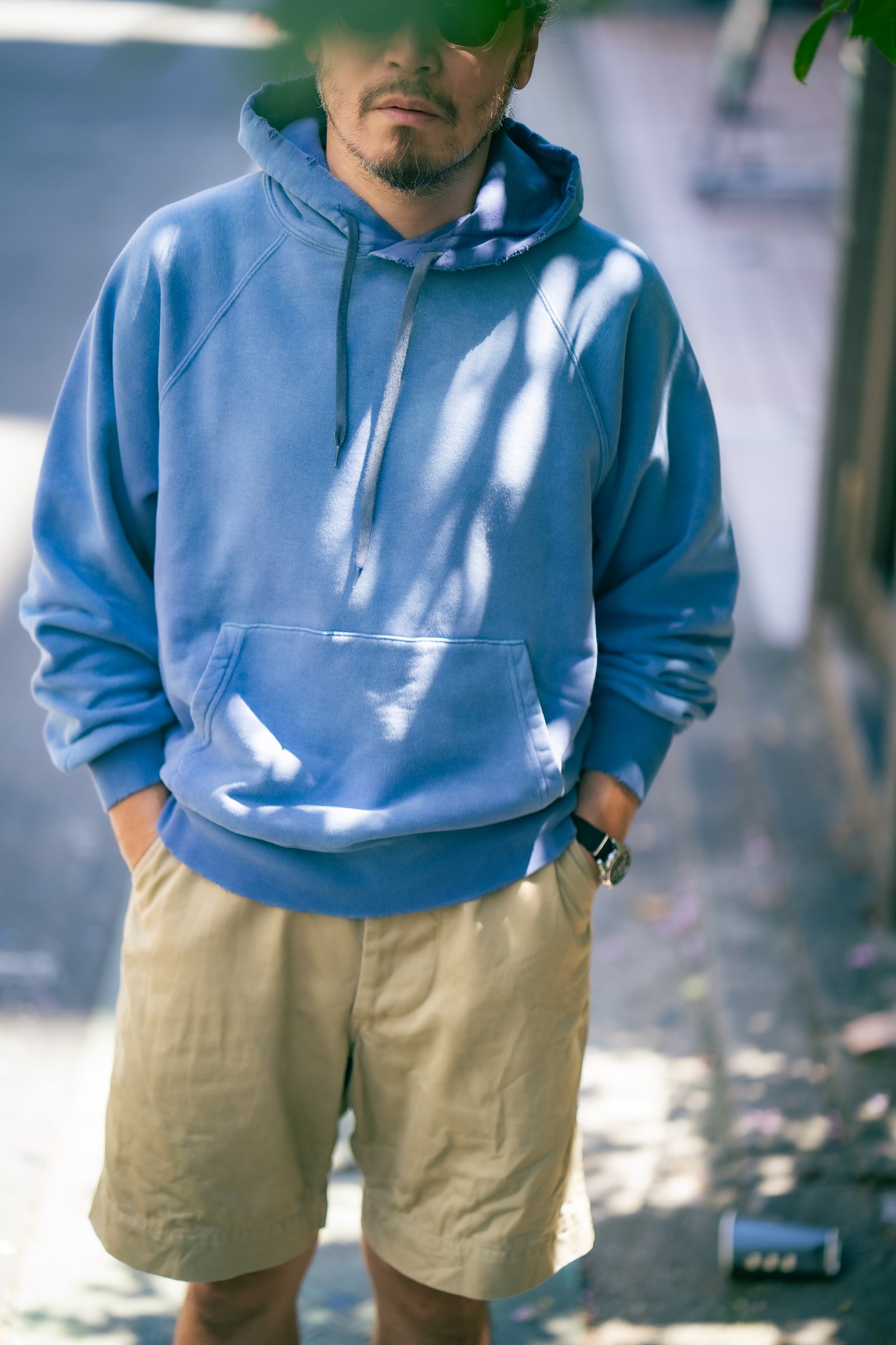 9 OZ. LOOPWHEEL RAGLAN HOODED SWEATSHIRT / FADED Gallery Image 2