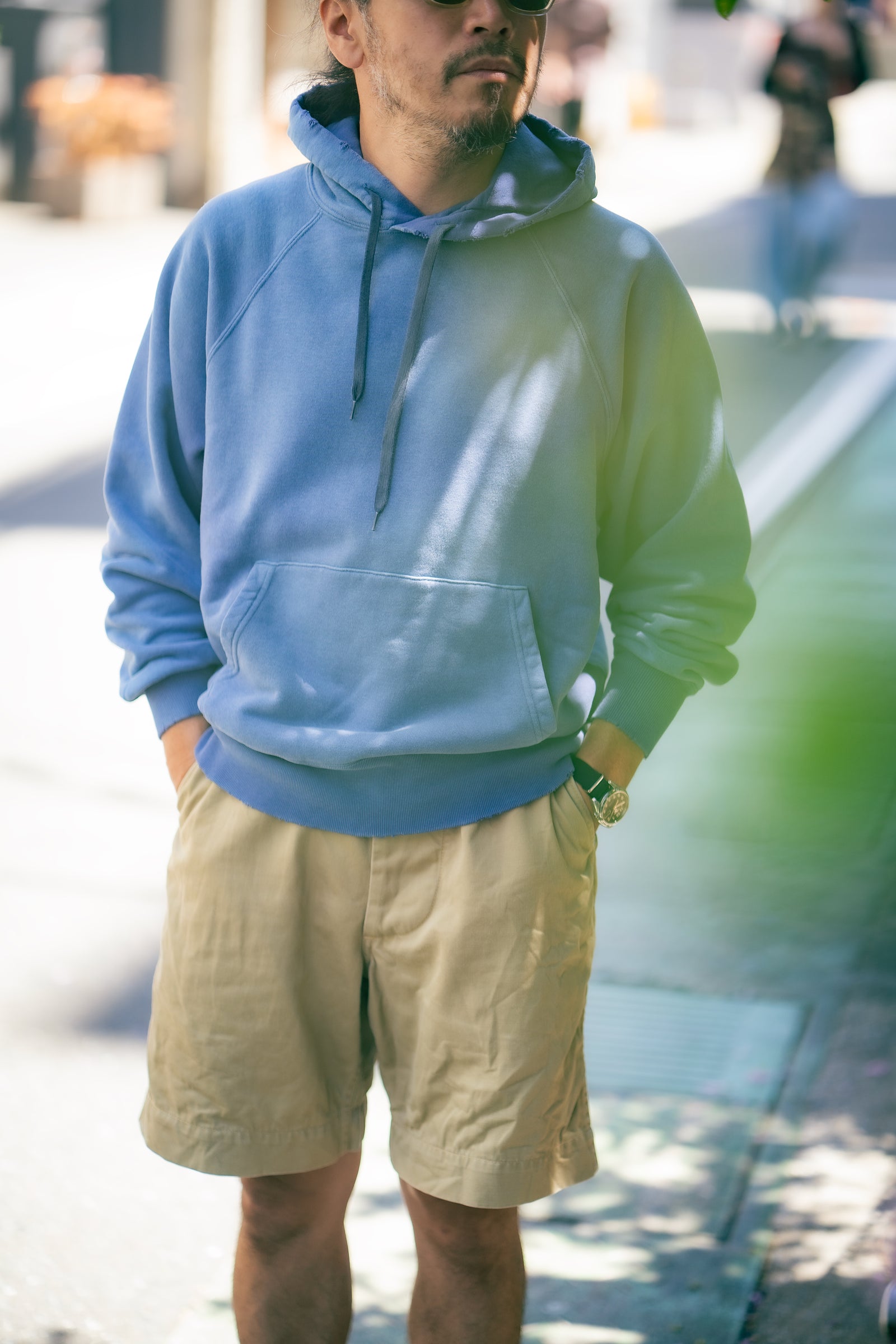 9 OZ. LOOPWHEEL RAGLAN HOODED SWEATSHIRT / FADED Gallery Image 3