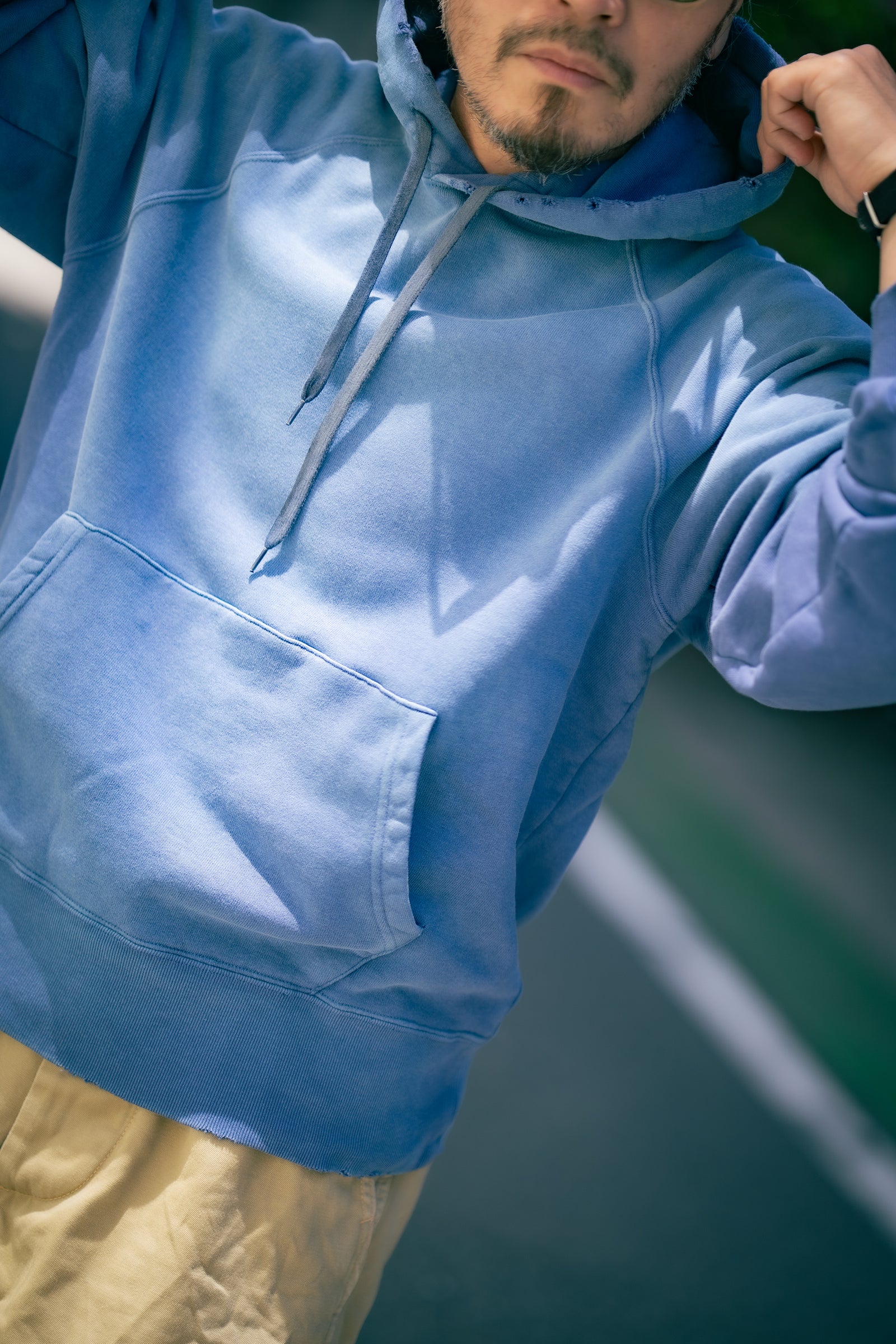 9 OZ. LOOPWHEEL RAGLAN HOODED SWEATSHIRT / FADED Gallery Image 10