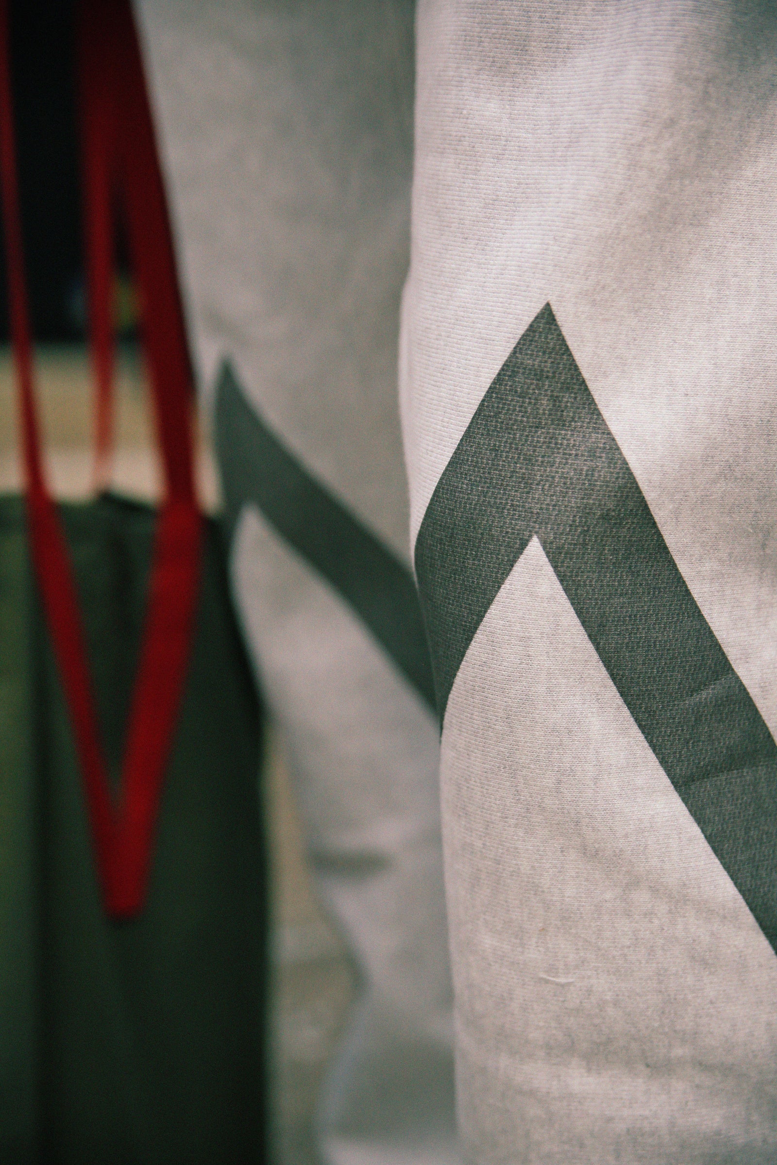 HEAVYWEIGHT SWEATPANTS / USAFA REFLECTOR Gallery Image 4