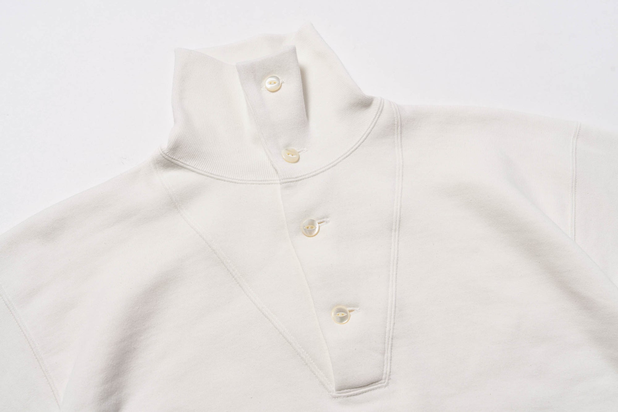 10 OZ. LOOPWHEEL CRUISER SWEATSHIRT