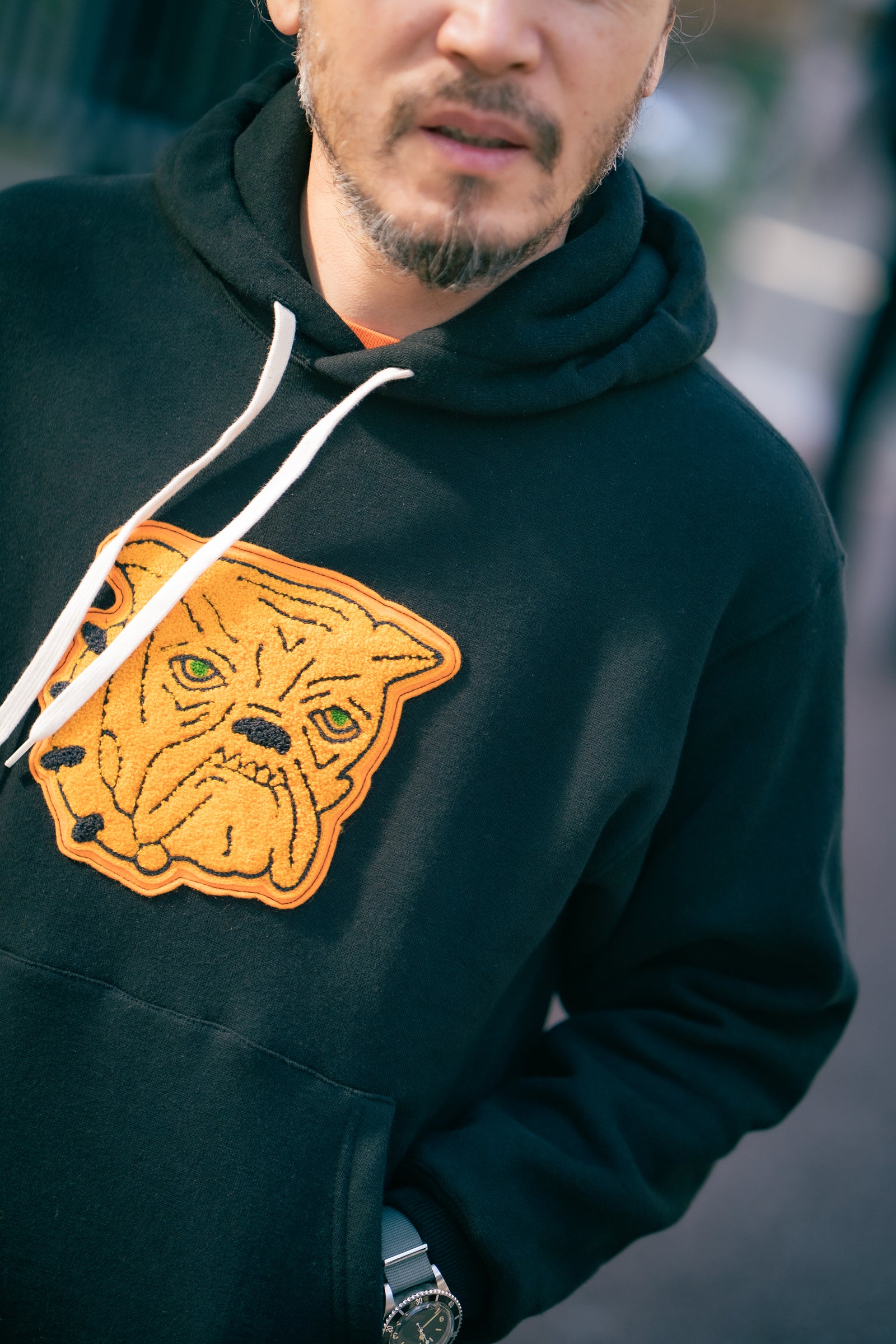 LOOPWHEEL HOODED SWEATSHIRT / BULLDOGS Gallery Image 1