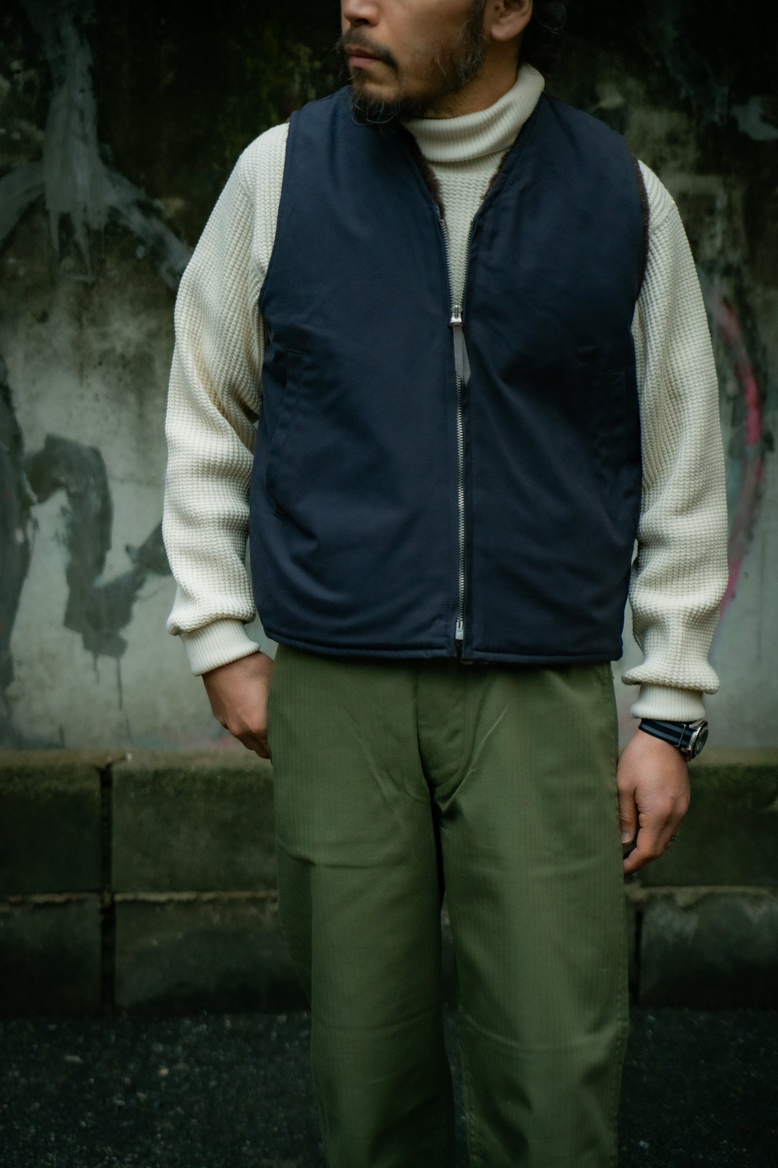 USN ALPACA VEST Gallery Image 5