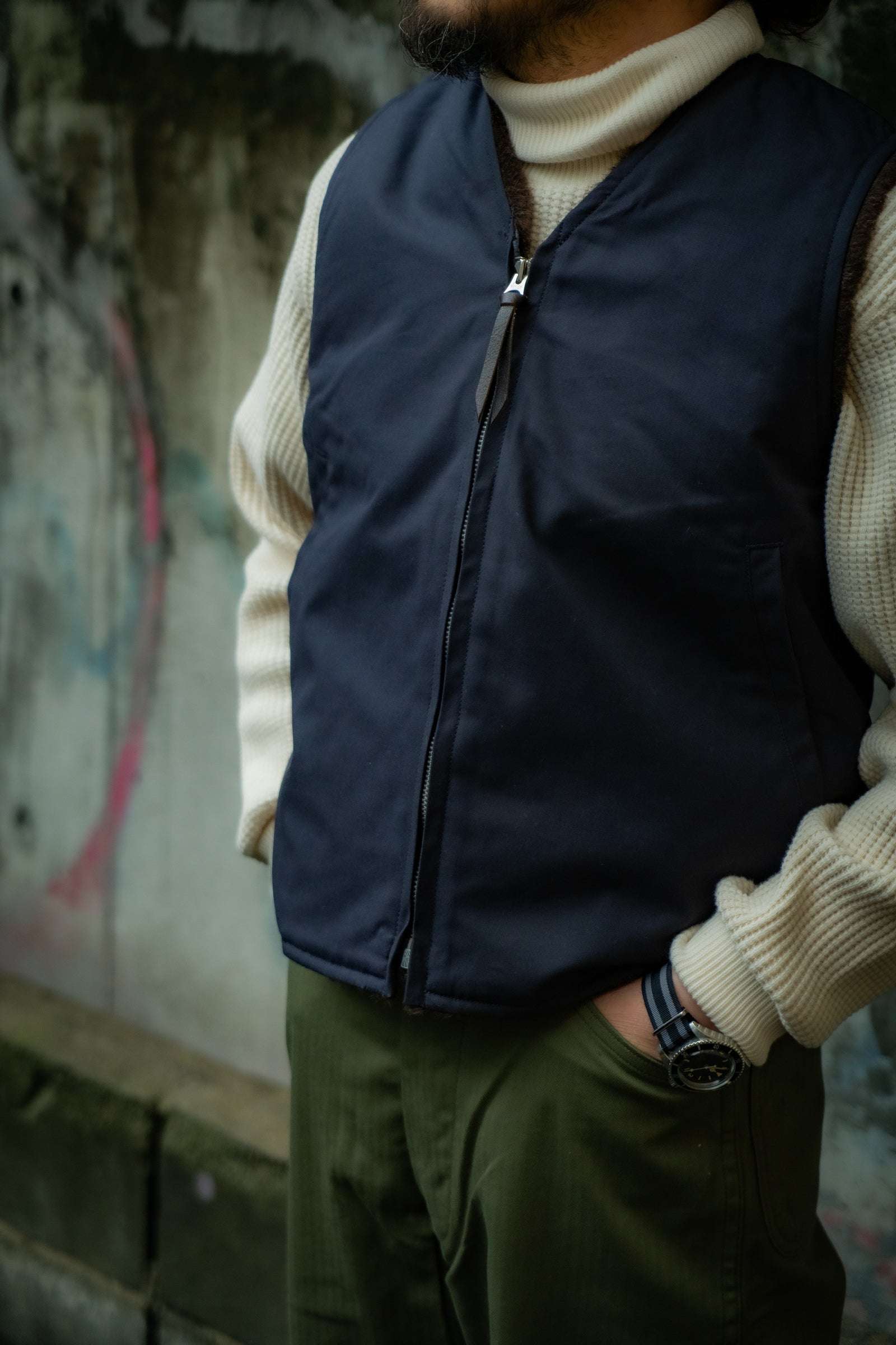 USN ALPACA VEST Gallery Image 1