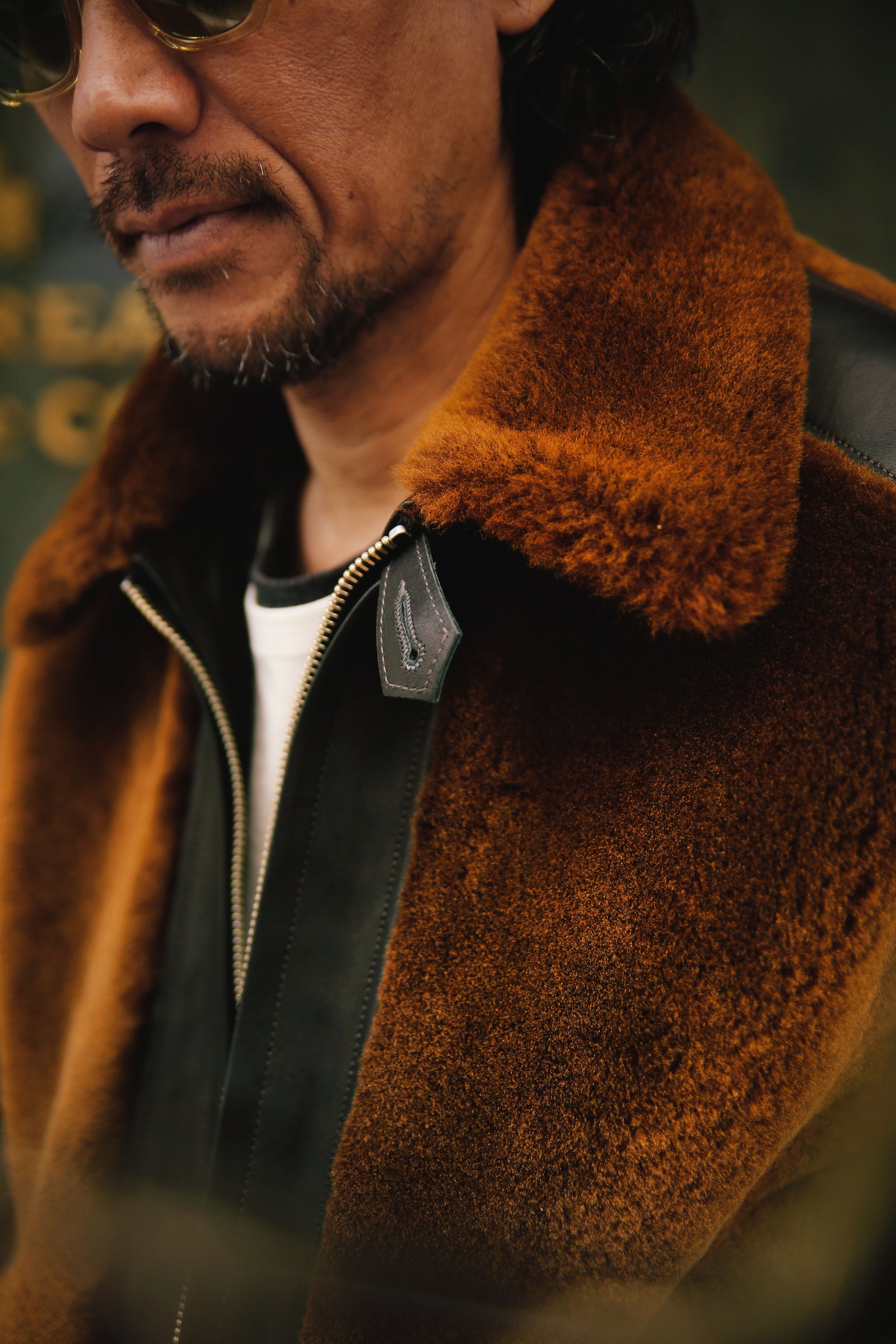 AKLAK GRIZZLY JACKET / BLACK,BROWN Gallery Image 3