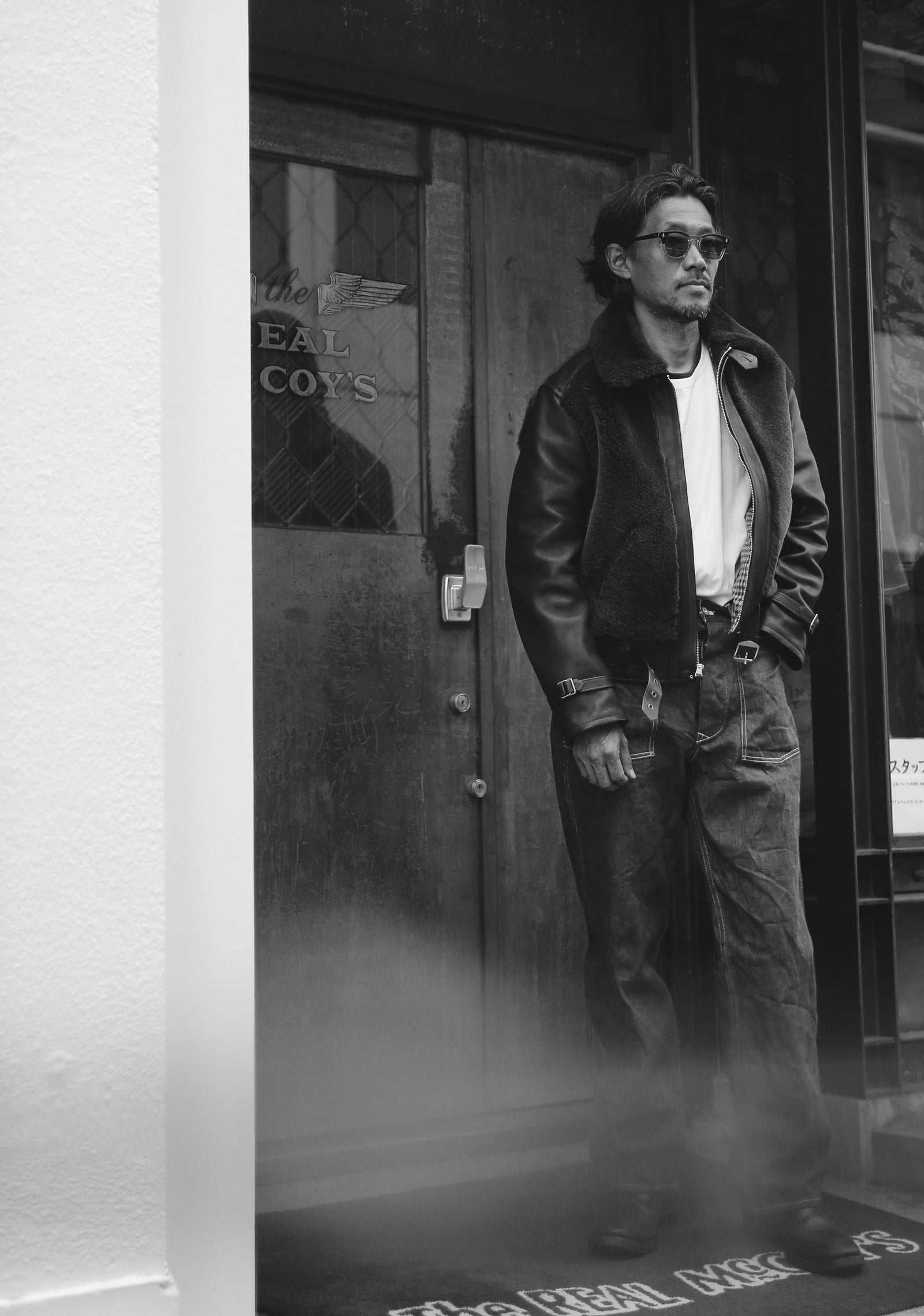 AKLAK GRIZZLY JACKET / BLACK,BROWN Gallery Image 1