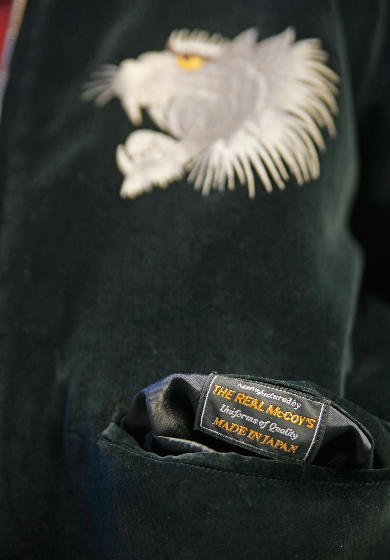 SOUVENIR SUKA JACKET / TIGER AND EAGLE Gallery Image 8