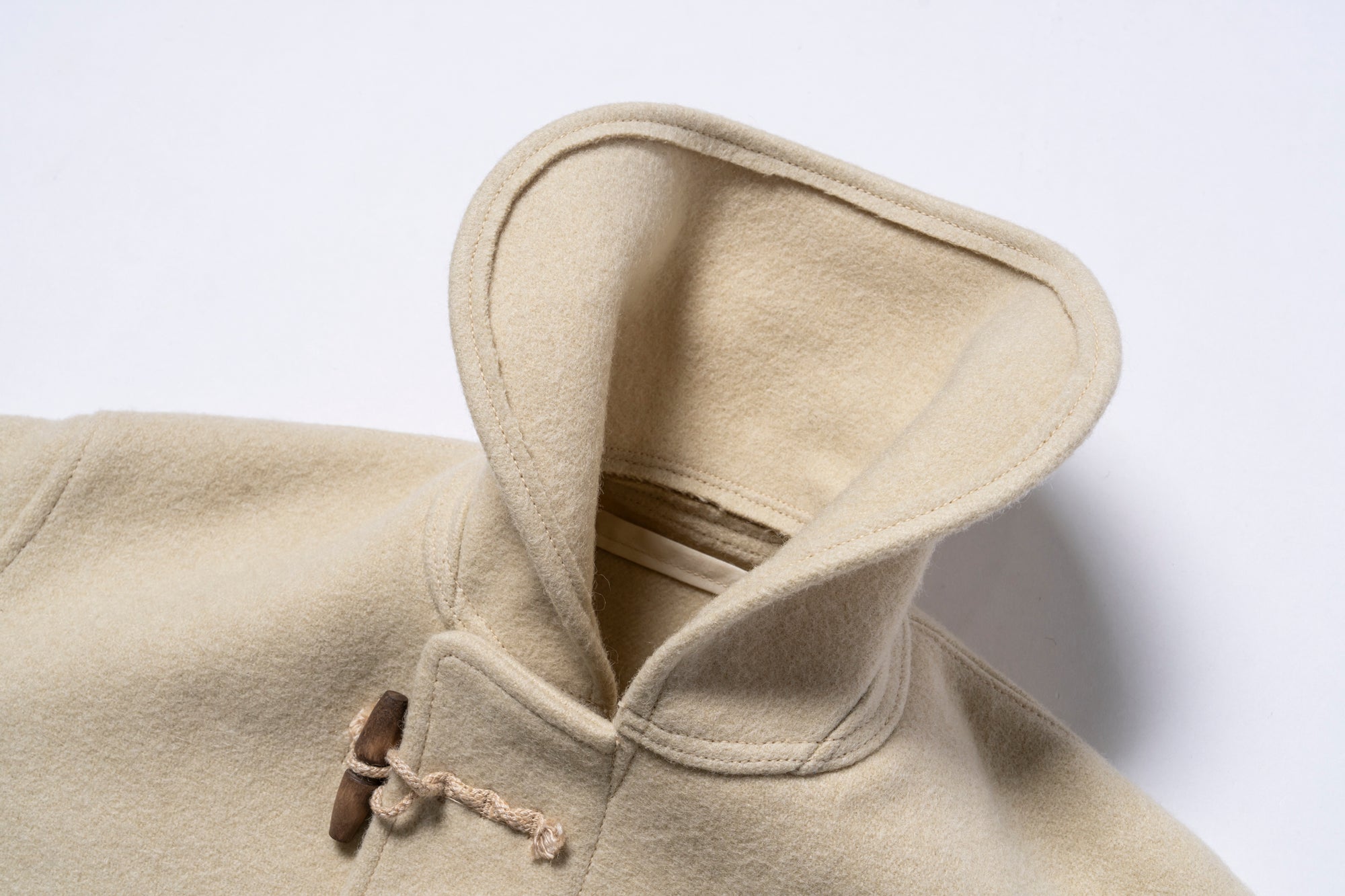 WWII BRITISH FEARNOUGHT DUFFLE COAT, ARP