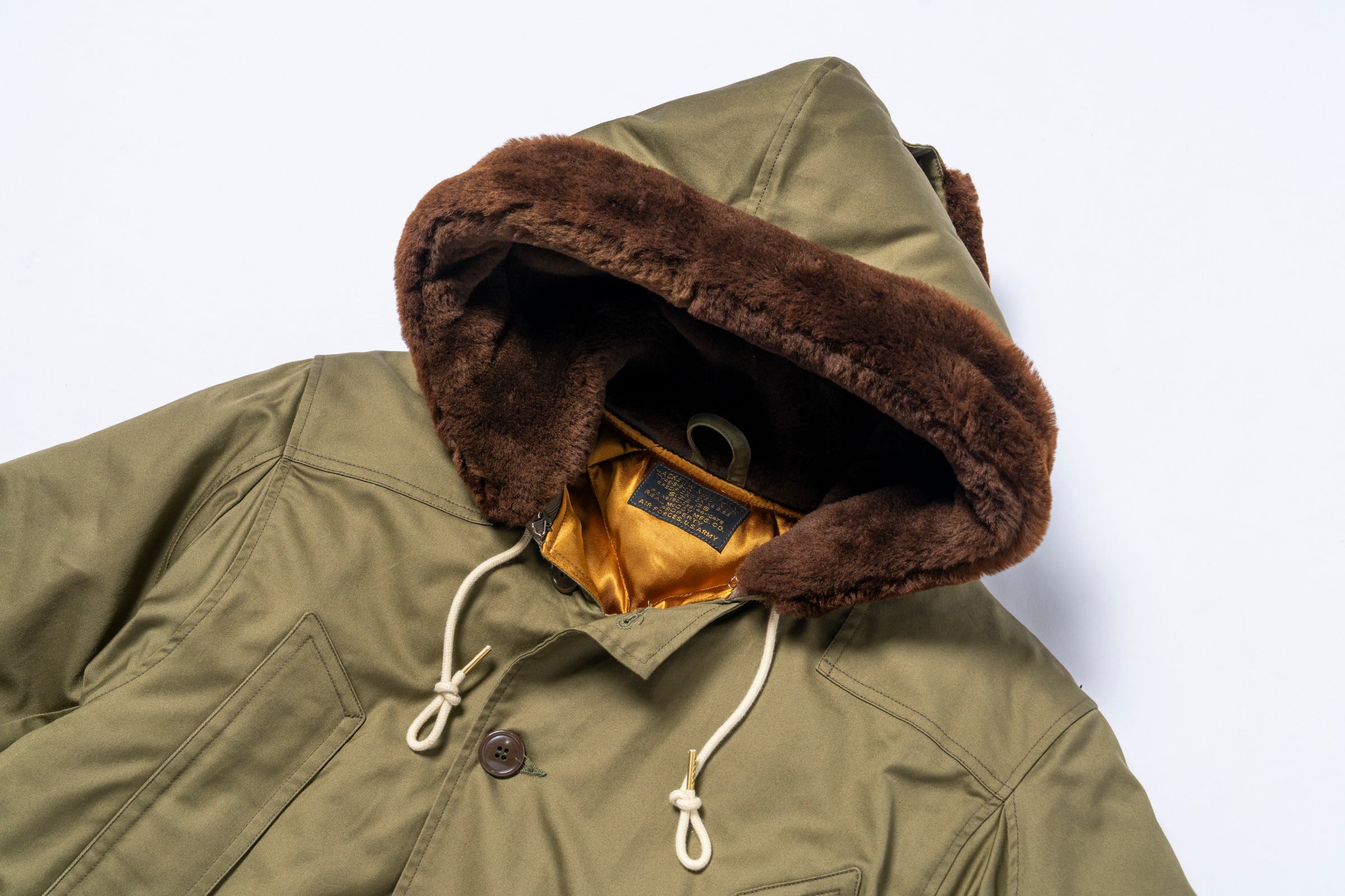 TYPE B-9 REAL McCOY MFG.CO – The Real McCoy's