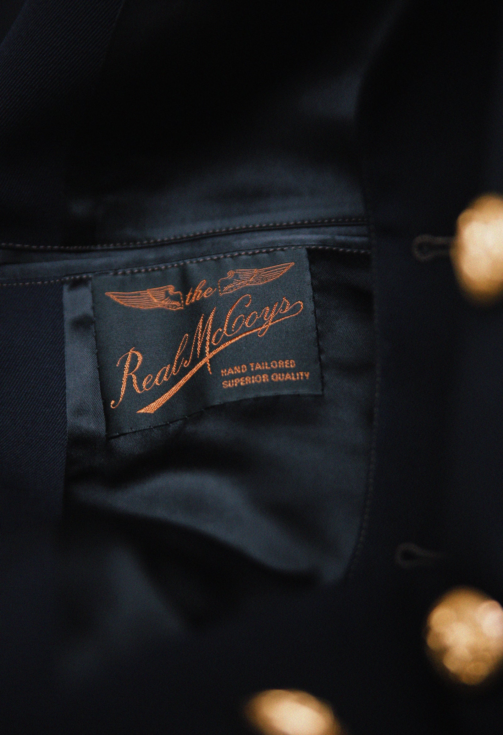 U.S. NAVY OFFICER'S BLUE SERVICE COAT Gallery Image 2