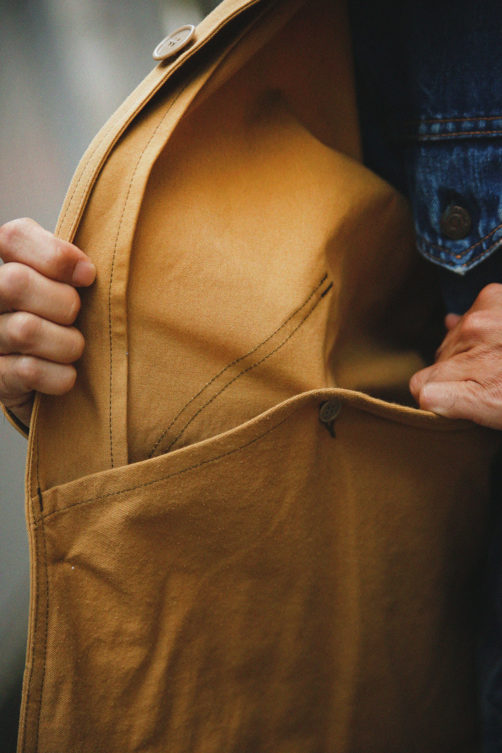 COTTON CANVAS BARN COAT Gallery Image 3