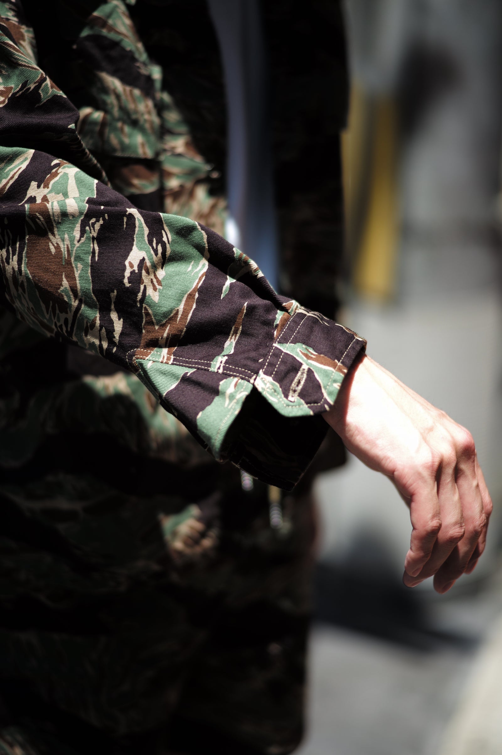 TIGER CAMOUFLAGE SHIRT / JOHN WAYNE Gallery Image