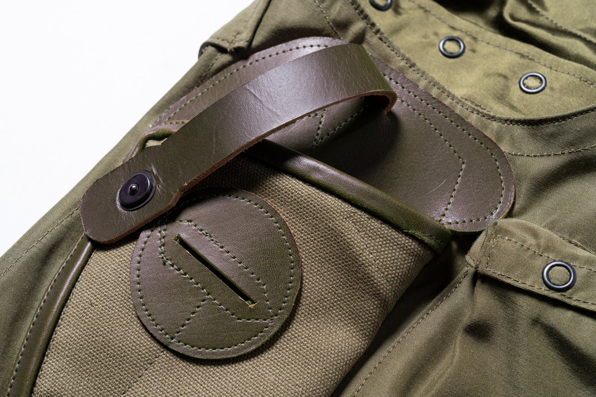 TYPE C-1 VEST, EMERGENCY SUSTENANCE