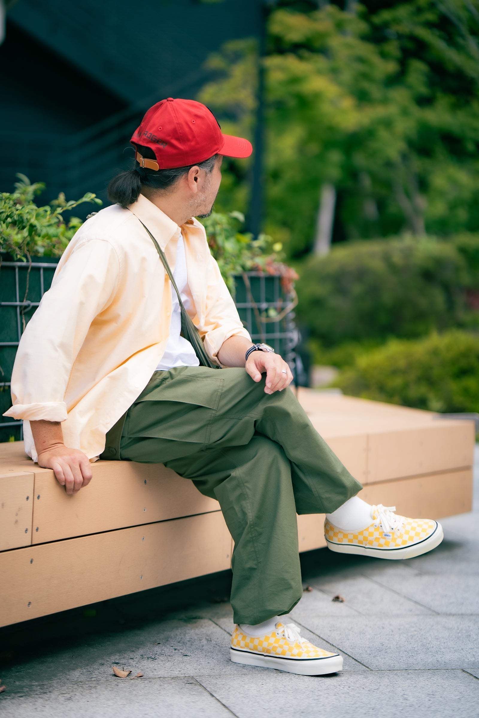 TROUSERS, MAN'S, COMBAT, TROPICAL (MODEL 220) Gallery Image 4