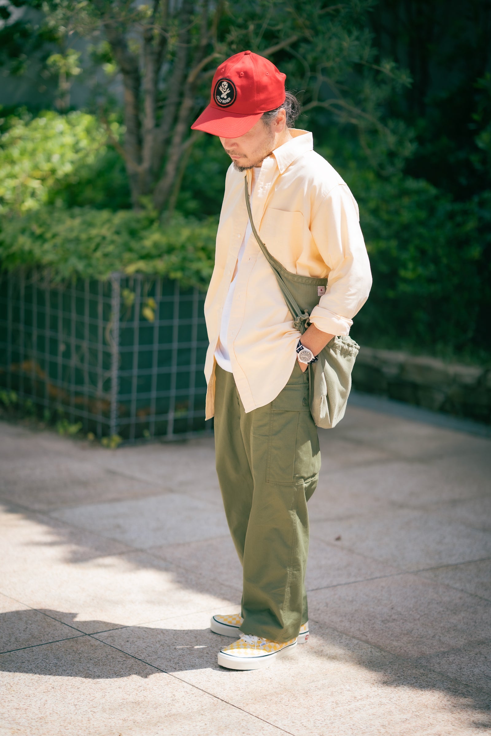 TROUSERS, MAN'S, COMBAT, TROPICAL (MODEL 220) Gallery Image 6