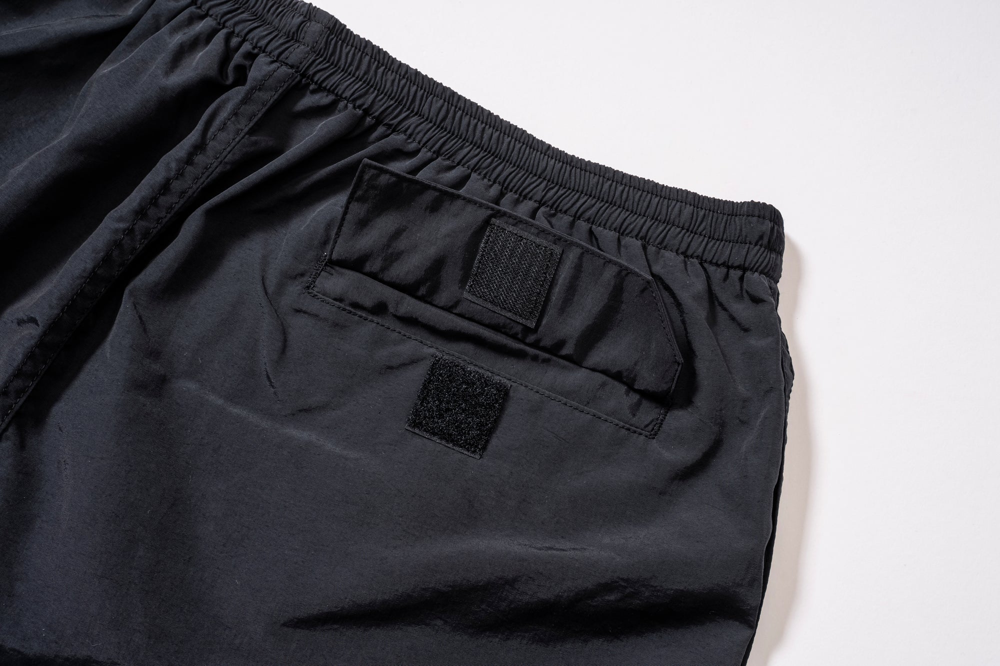 NYLON-MESH HIKING SHORTS