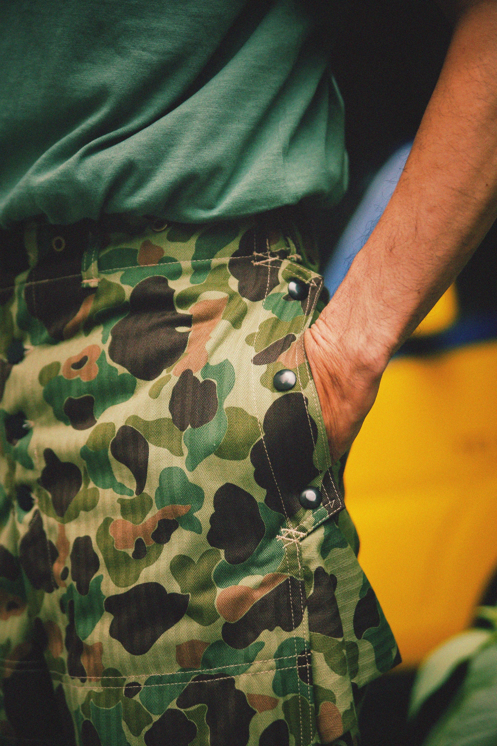 P1944 REVERSIBLE FROGSKIN CAMOUFLAGE TROUSERS Gallery Image 3