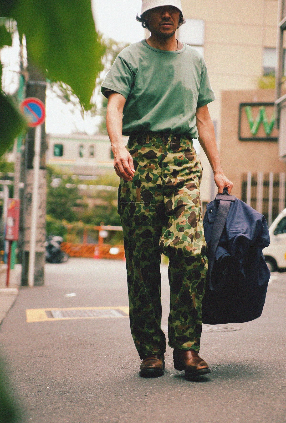 P1944 REVERSIBLE FROGSKIN CAMOUFLAGE TROUSERS Gallery Image 1
