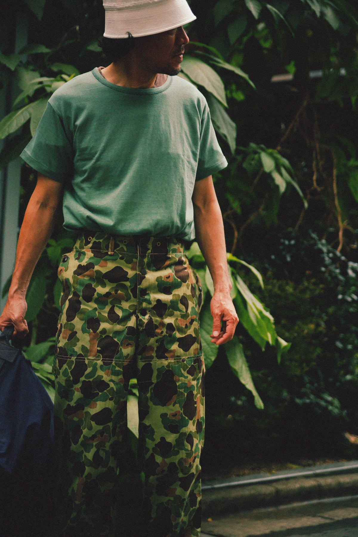 P1944 REVERSIBLE FROGSKIN CAMOUFLAGE TROUSERS Gallery Image 4