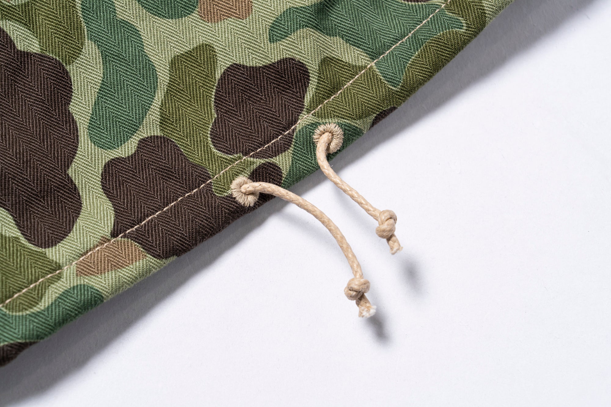 P1944 REVERSIBLE FROGSKIN CAMOUFLAGE TROUSERS