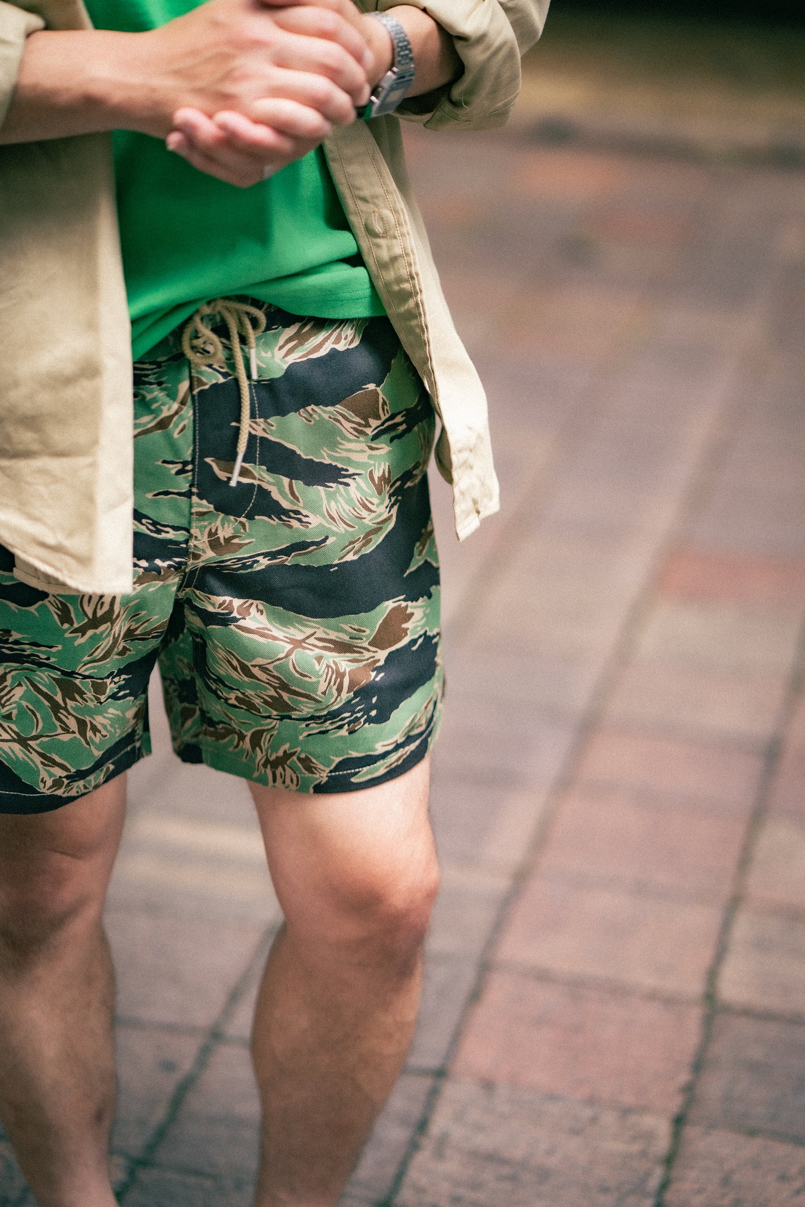 TIGER CAMOUFLAGE SWIM SHORTS / JOHN WAYNE Gallery Image 2