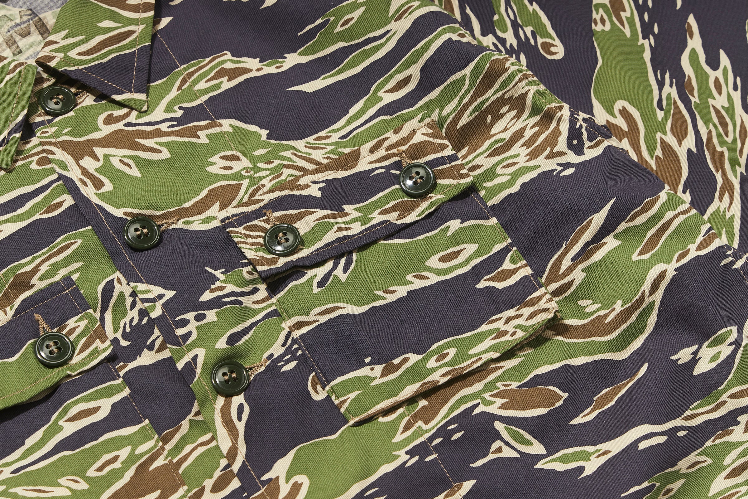 TIGER CAMOUFLAGE SHIRT / LATE WAR – The Real McCoy's