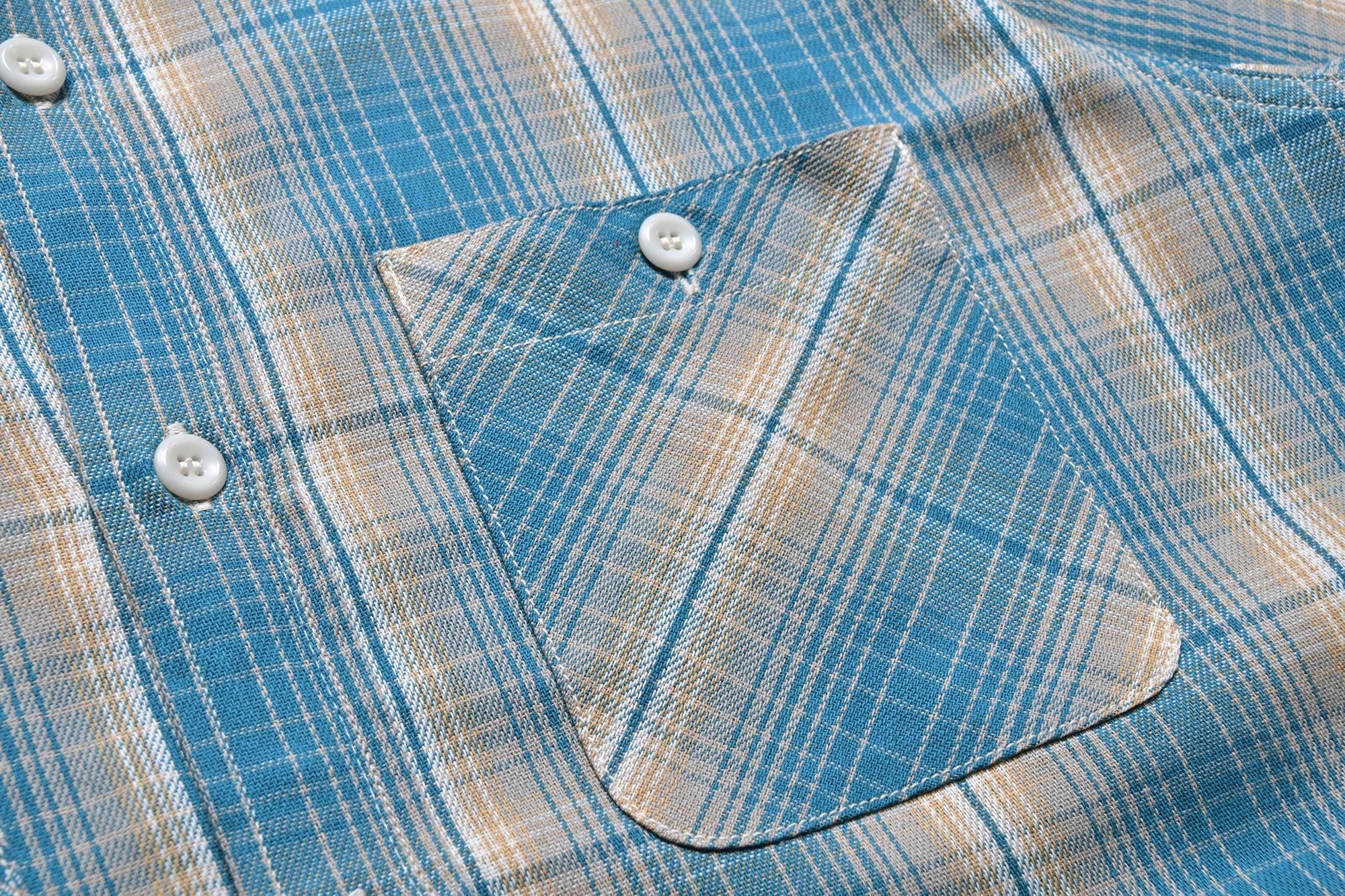 8HU OMBRE CHECK SUMMER FLANNEL SHIRT