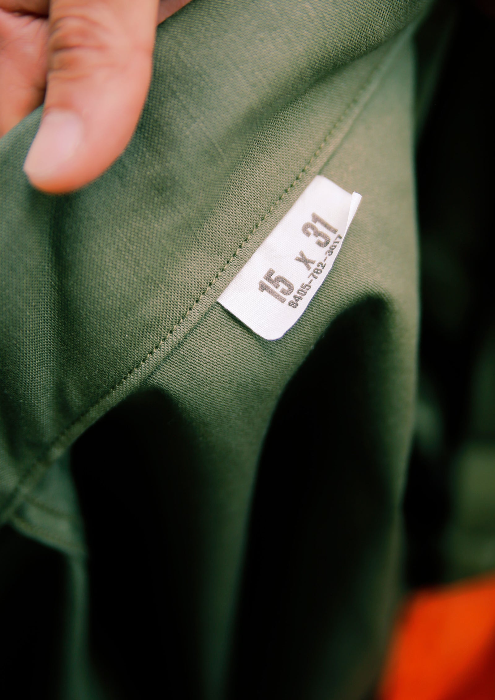 SHIRT, MAN'S, COTTON SATEEN, OG-107 Gallery Image 2